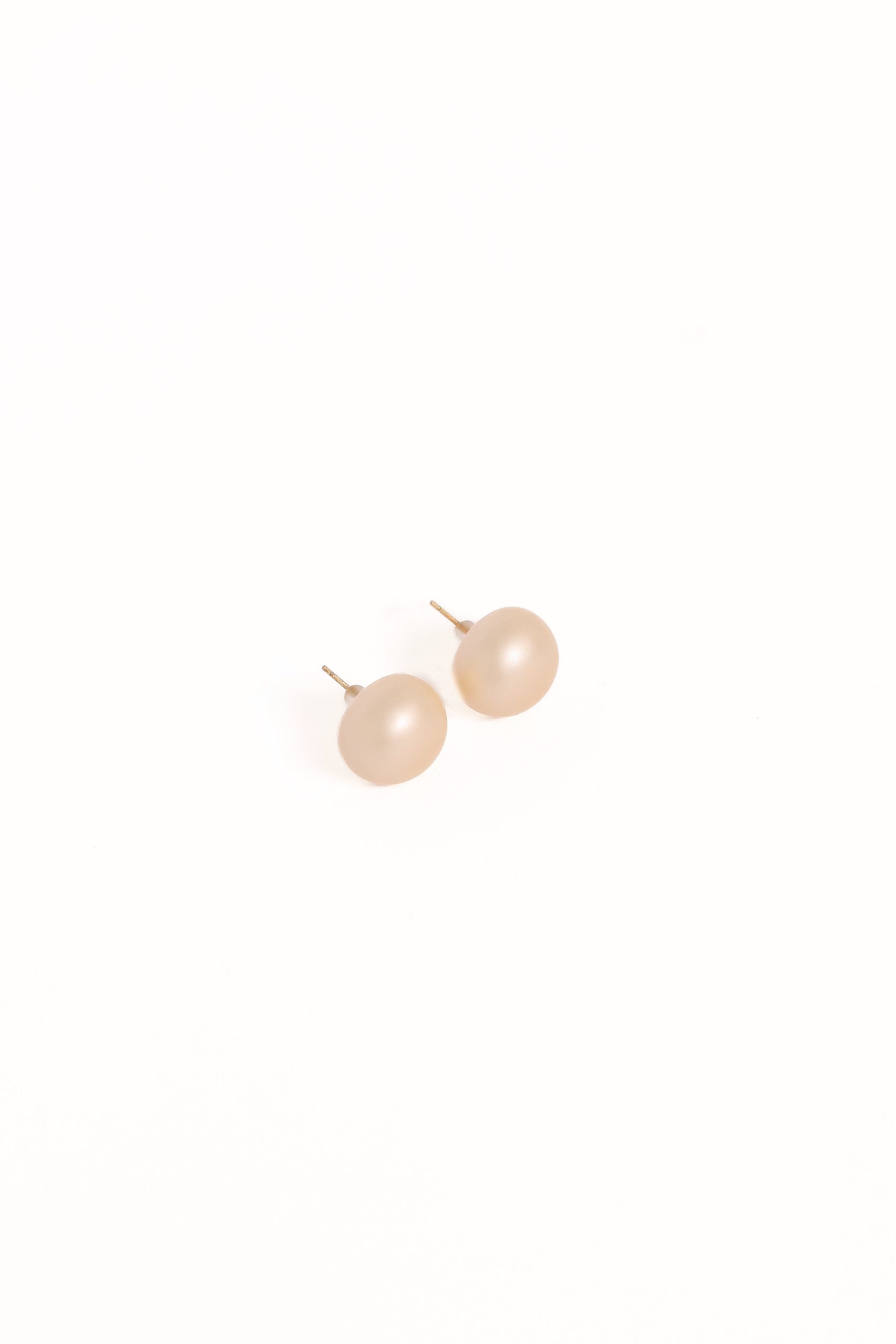 Adalee Stud Earrings - Pearl - Image 3