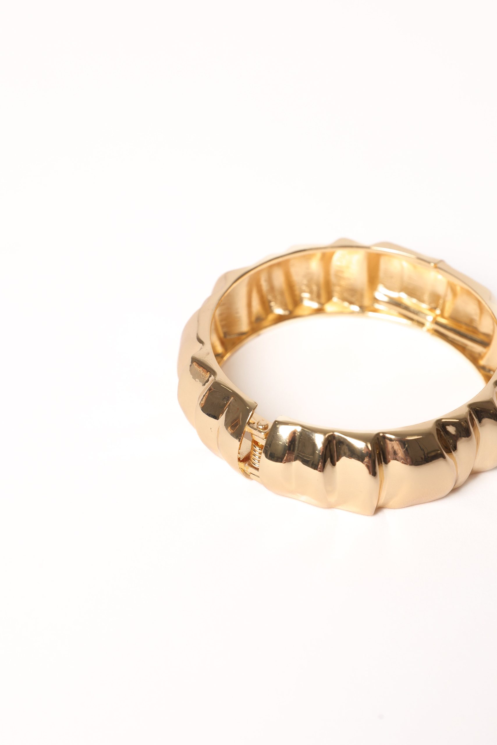 Beatrix Bracelet - Gold - Image 4