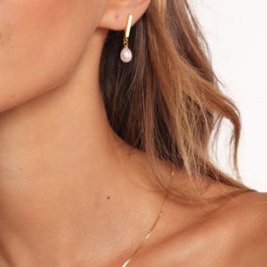 Calista Earrings - Gold/Pearl