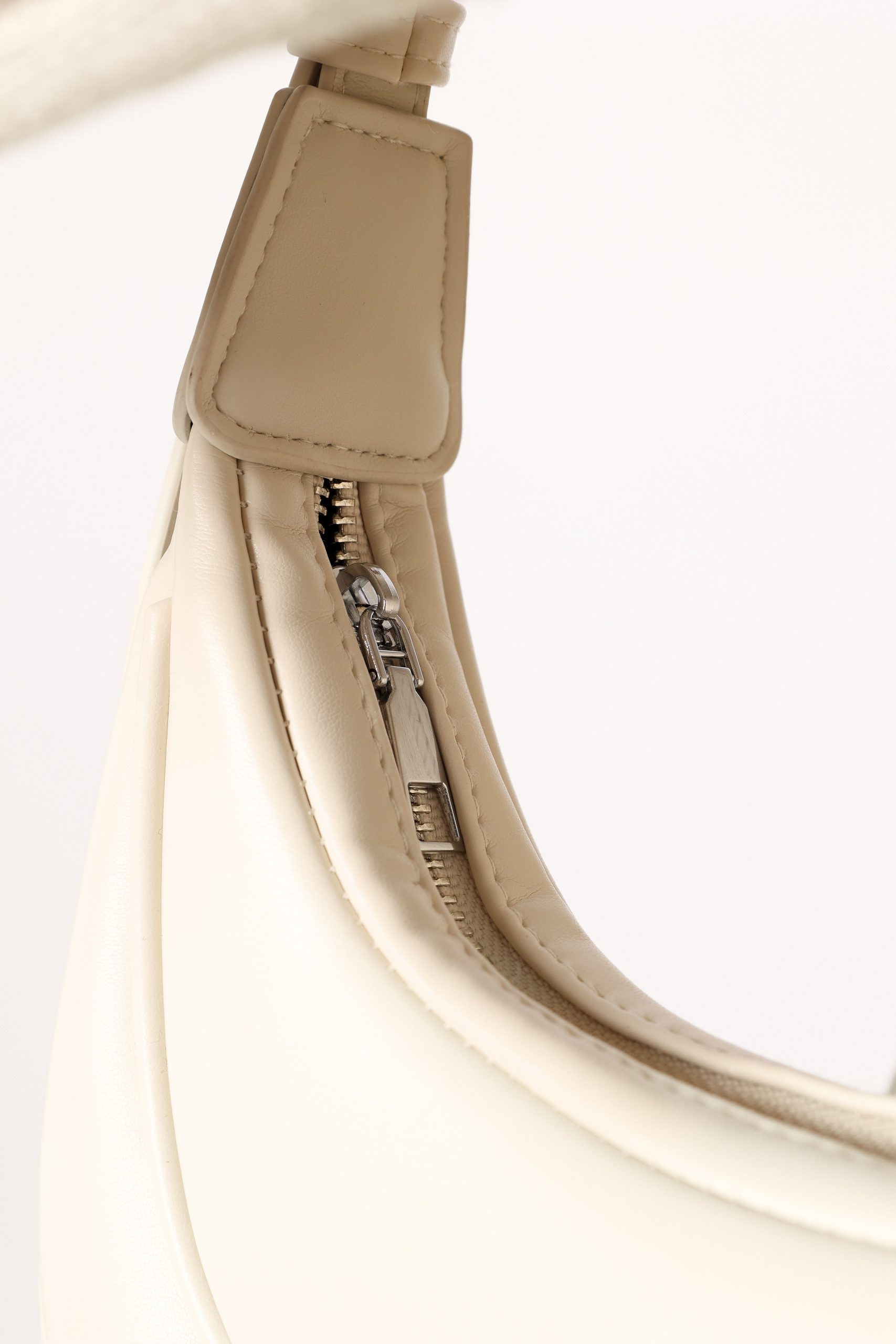Deetz Shoulder Bag - Cream - Image 4
