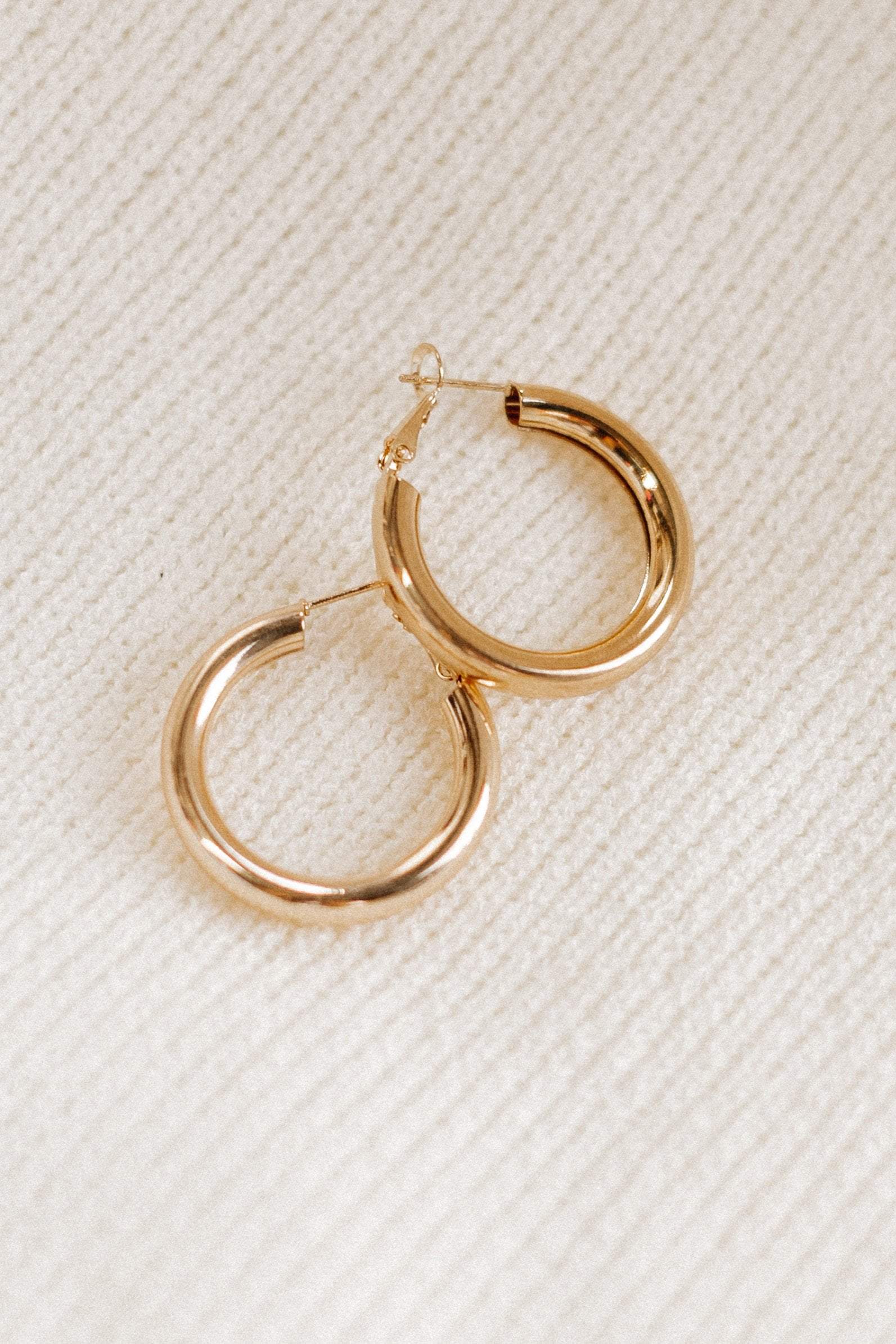 Delilah Earrings - Gold - Image 4