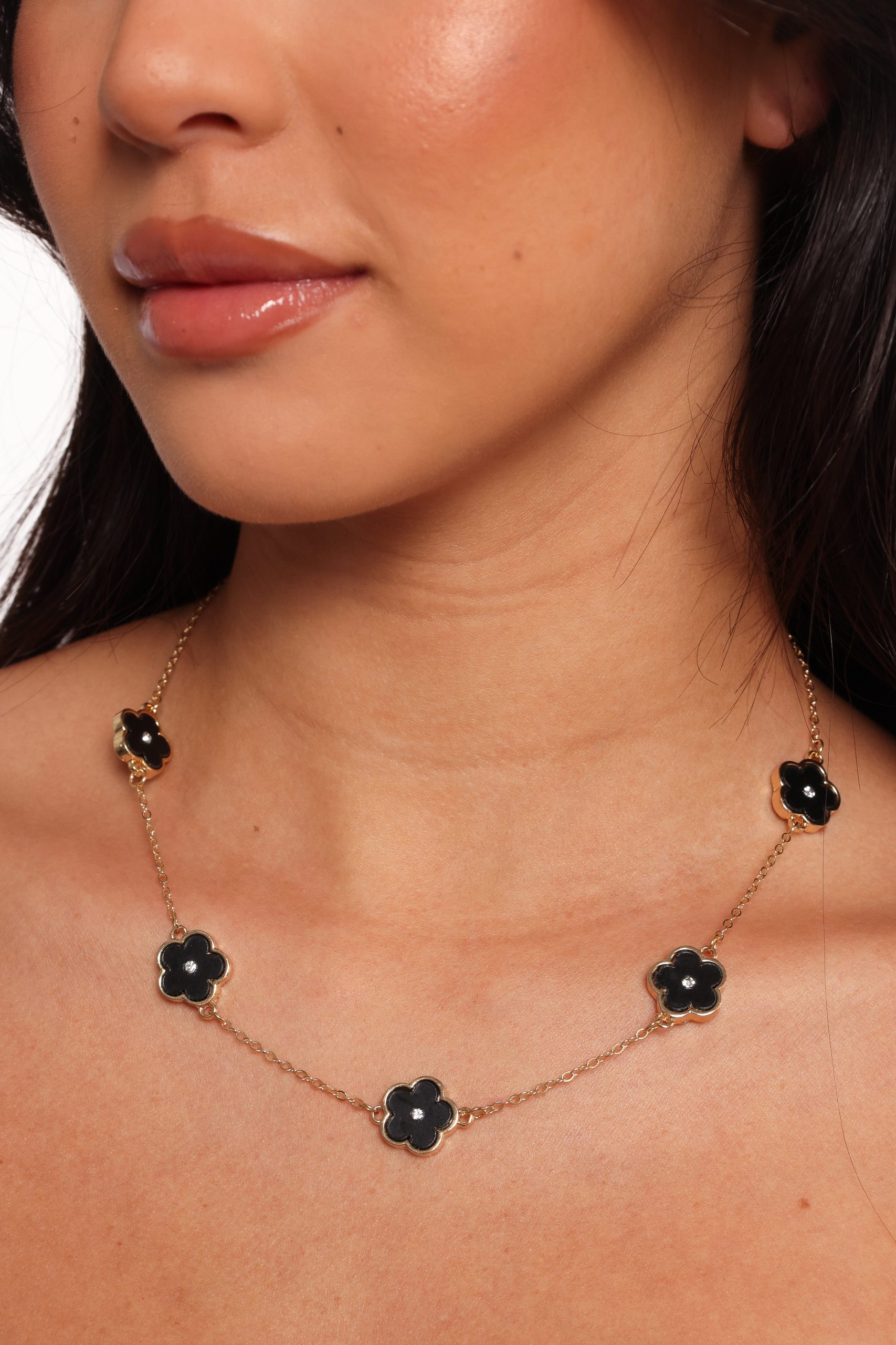 Dorothea Flower Necklace/Bracelet Set - Gold - Image 2