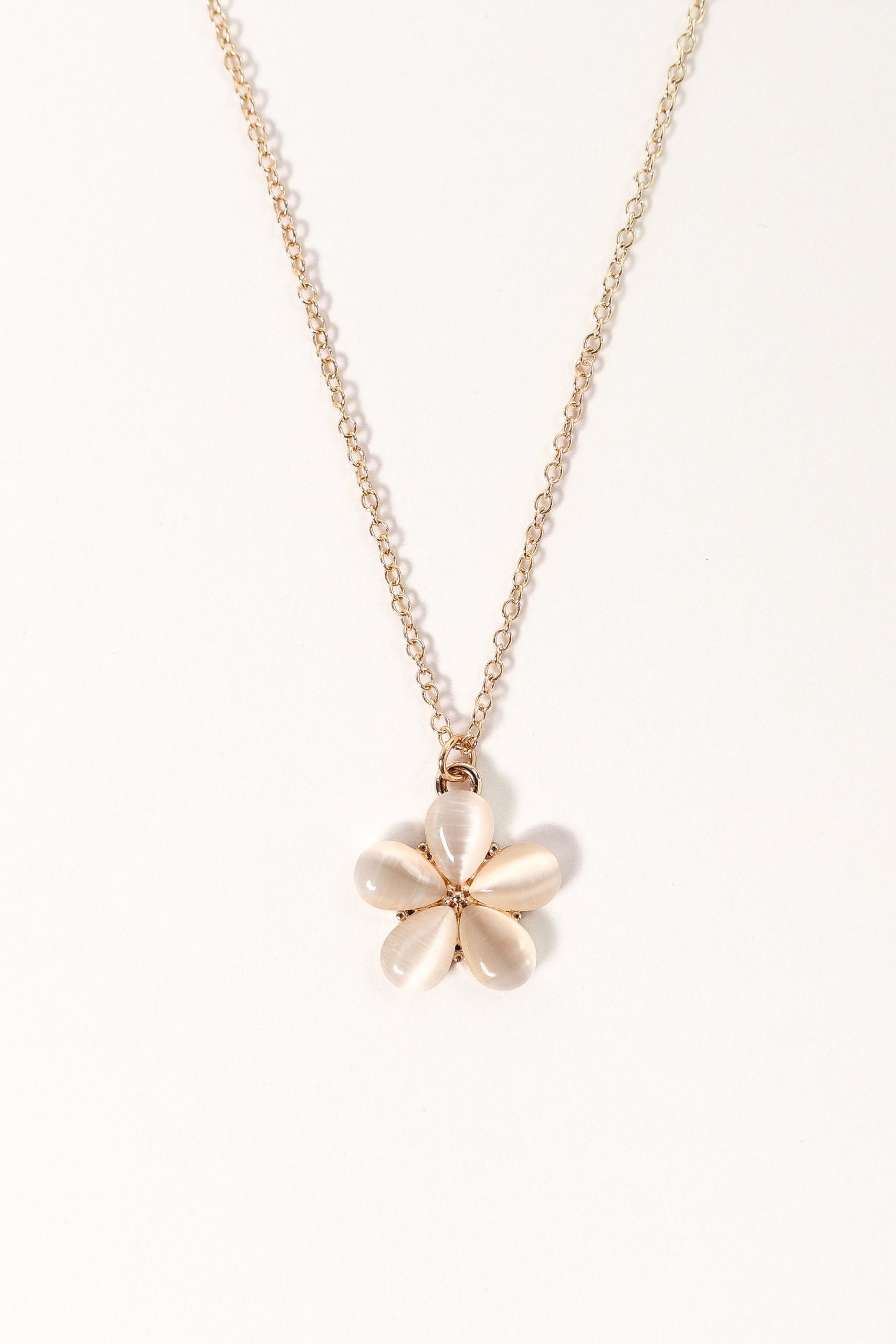 Everlee Floral Necklace - Gold - Image 2
