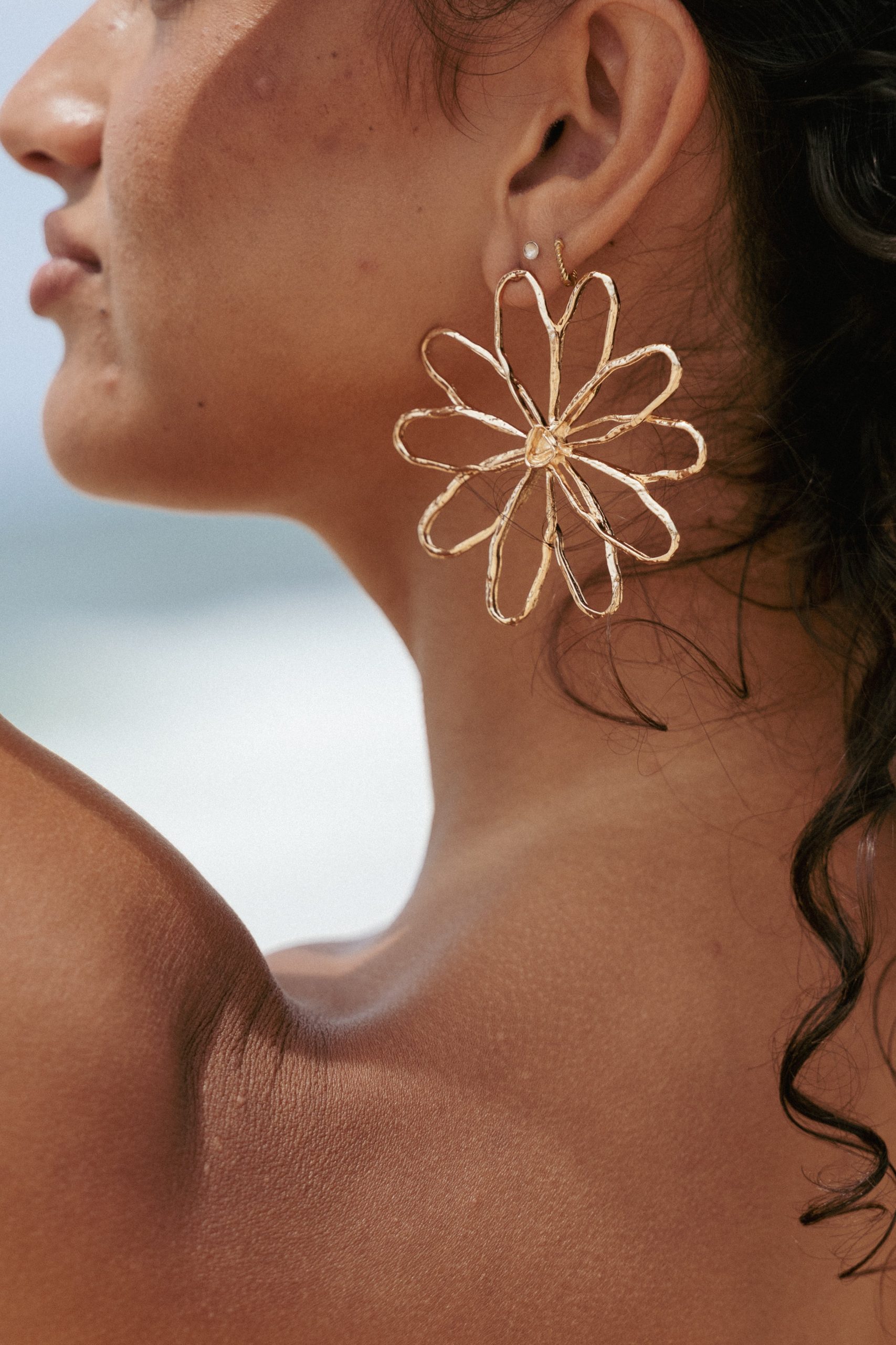 Indi Flower Earrings - Gold - Image 2