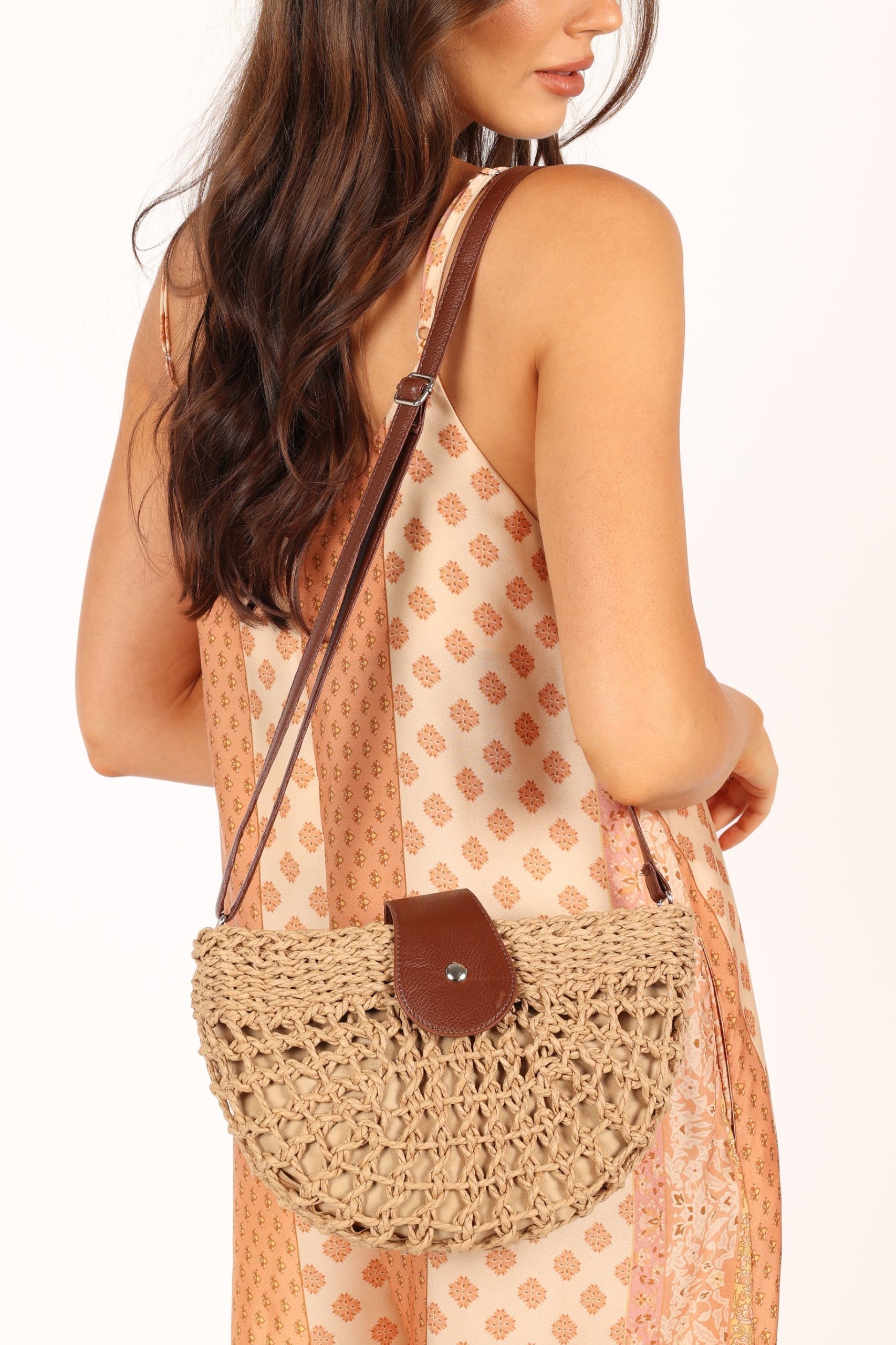 Isle Straw Crossbody Bag - Natural - Image 6
