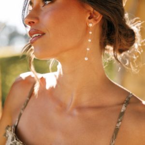 Julianna Pearl Earrings - Gold