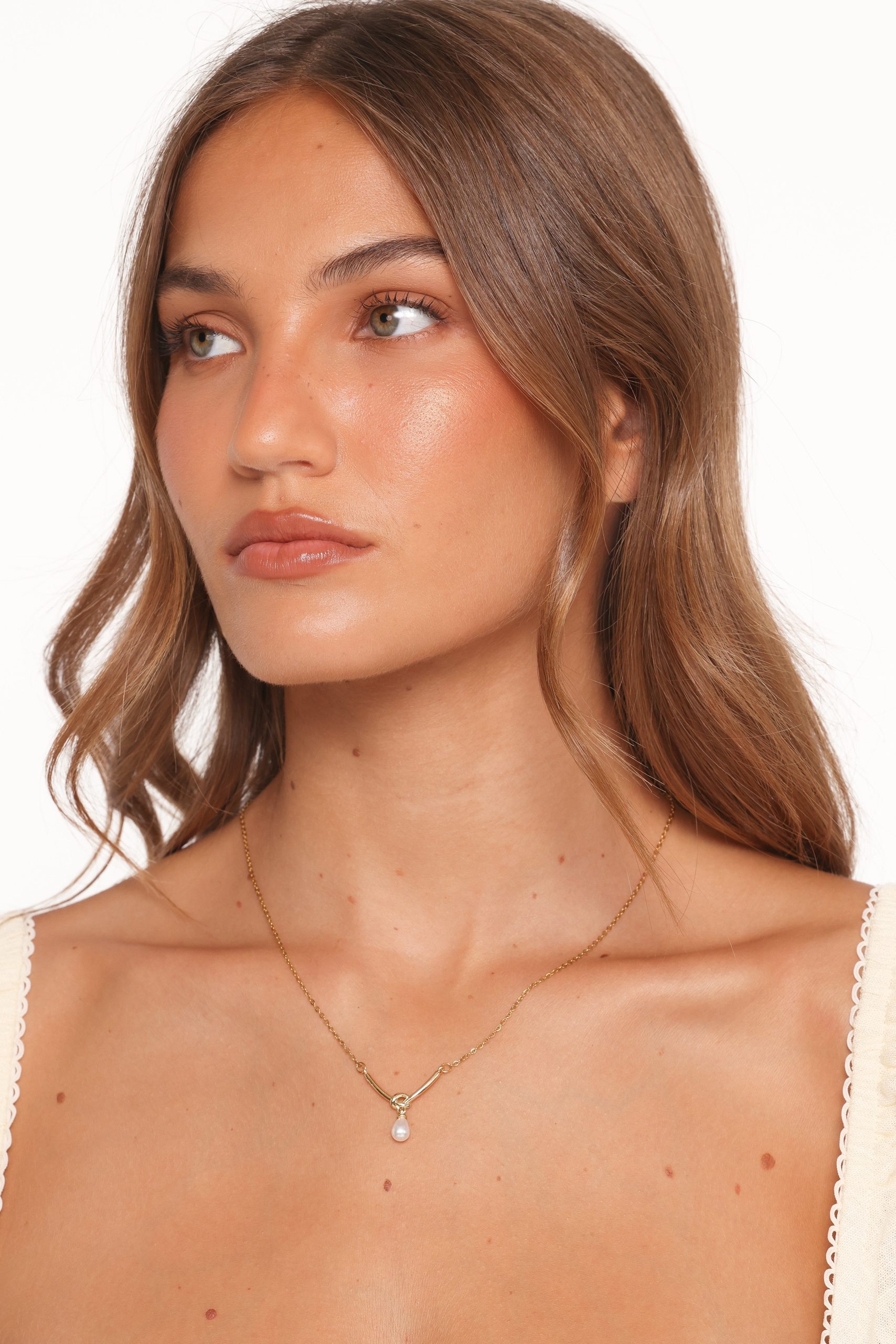 Nusa Necklace - Gold/Pearl - Image 6