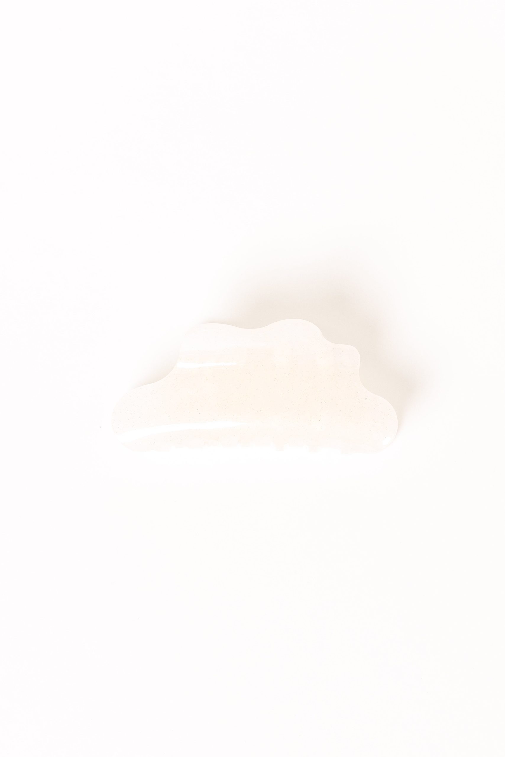 Peta Hair Clip - Pearl - Image 3