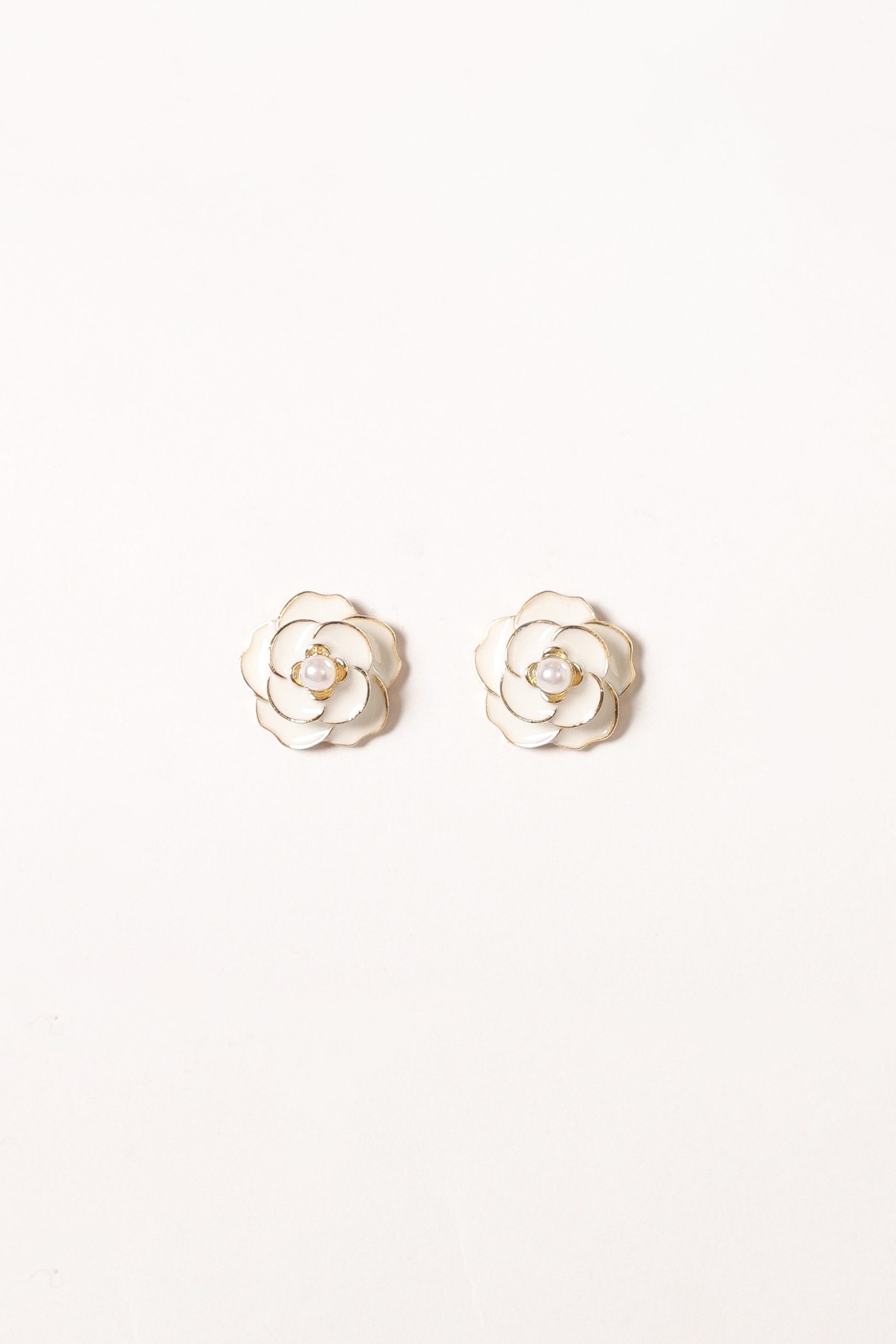 Reina Flower Earrings - Gold White