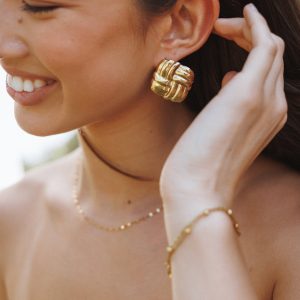 Rinna Earrings - Gold
