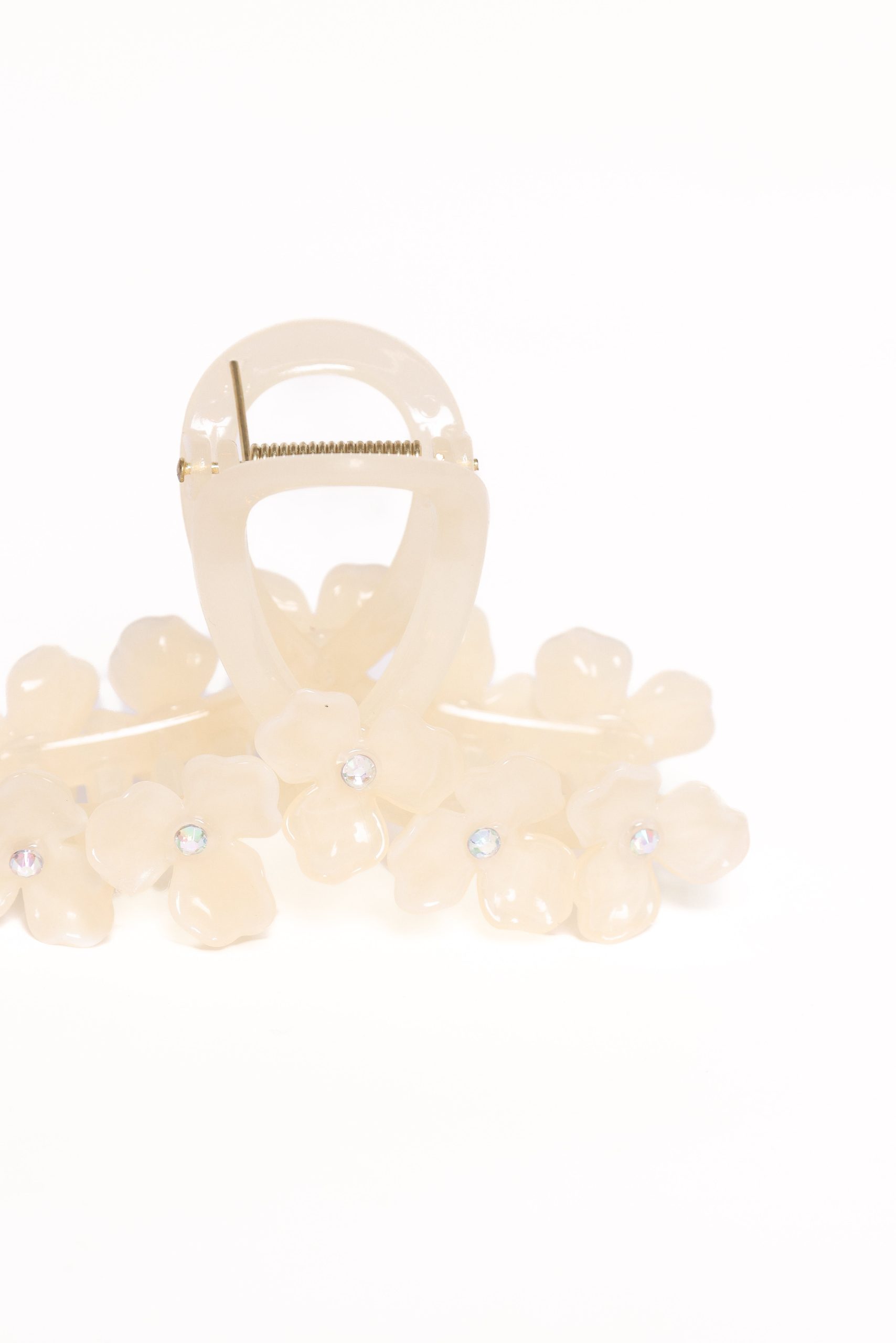 Shiloh Flower Hair Clip - Cream - Image 2
