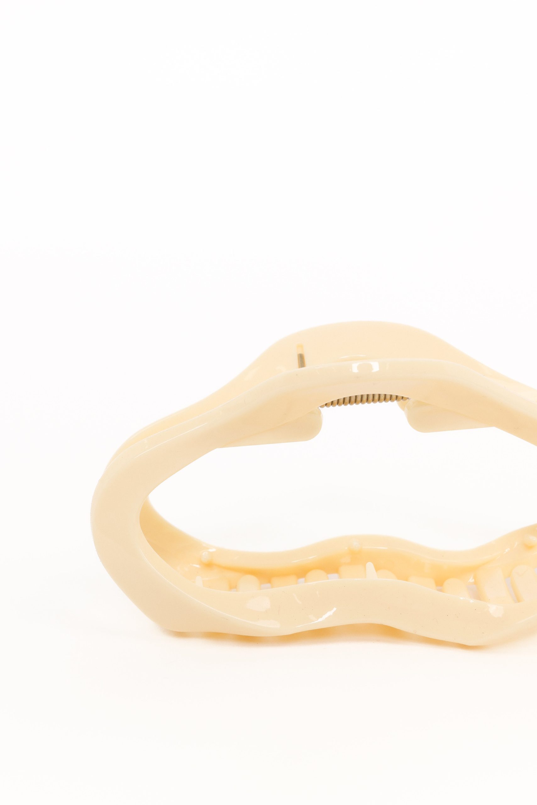 Thornton Hair Clip - Butter Yellow - Image 3