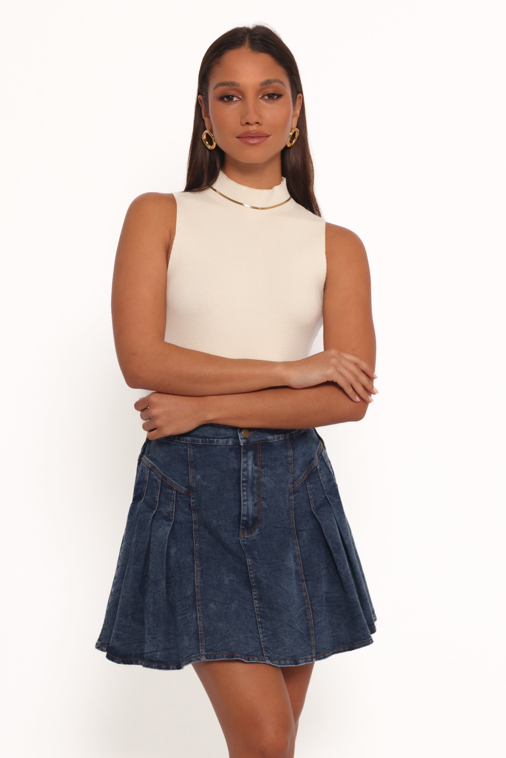 Alek Pleated Mini Skirt - Mid Wash Denim - Image 2