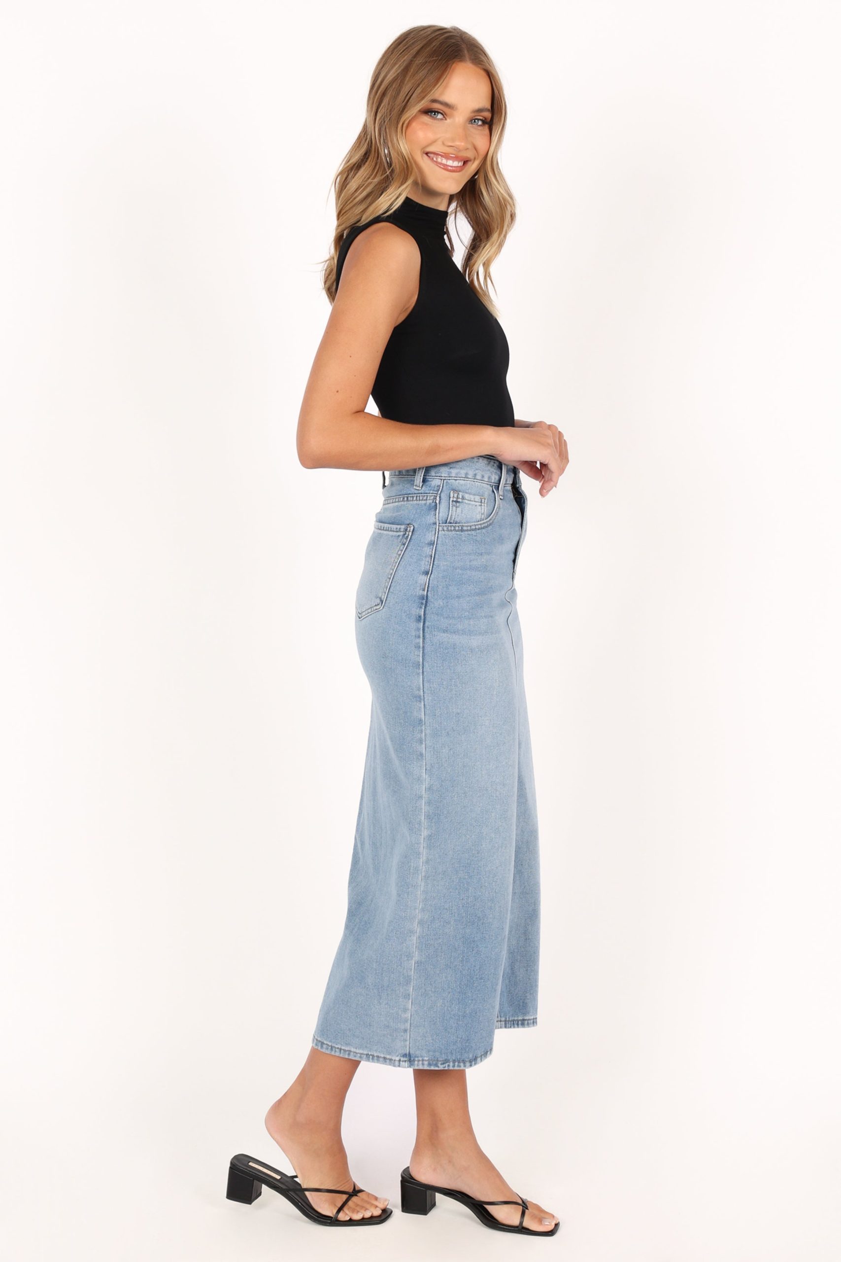 Dana Denim Midi Skirt - Blue Wash - Image 9