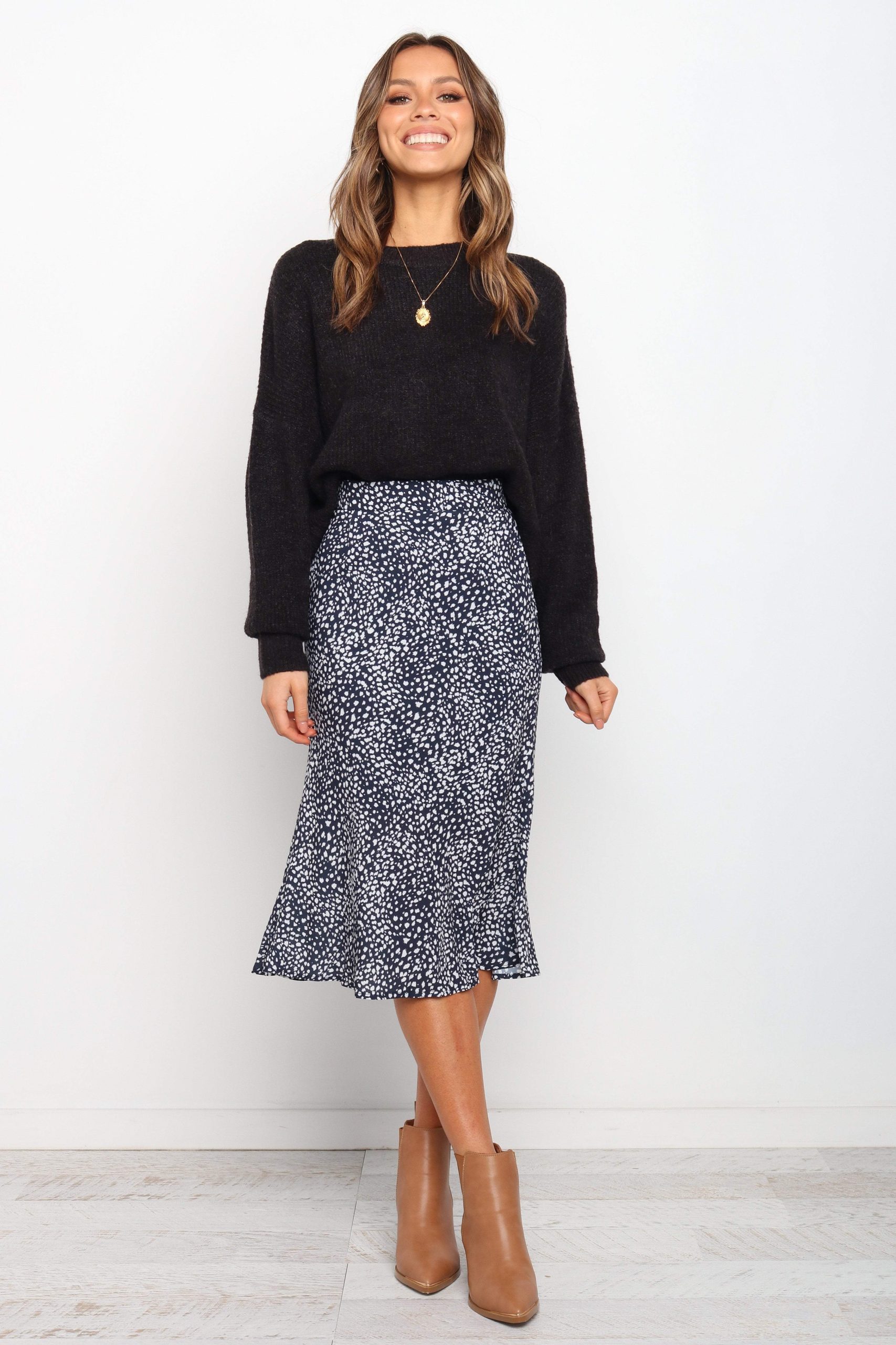 Falco Skirt - Navy - Image 5