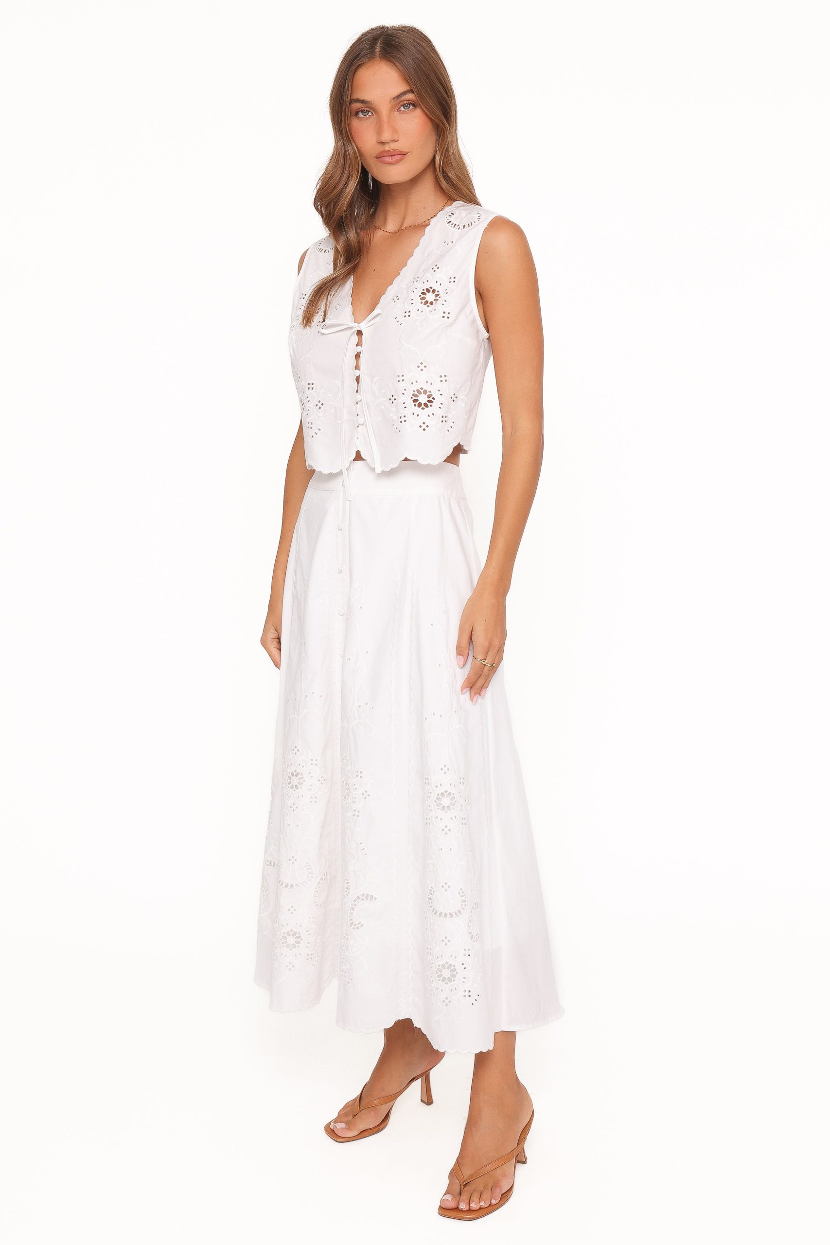 Kye Midi Skirt - White Broderie - Image 3