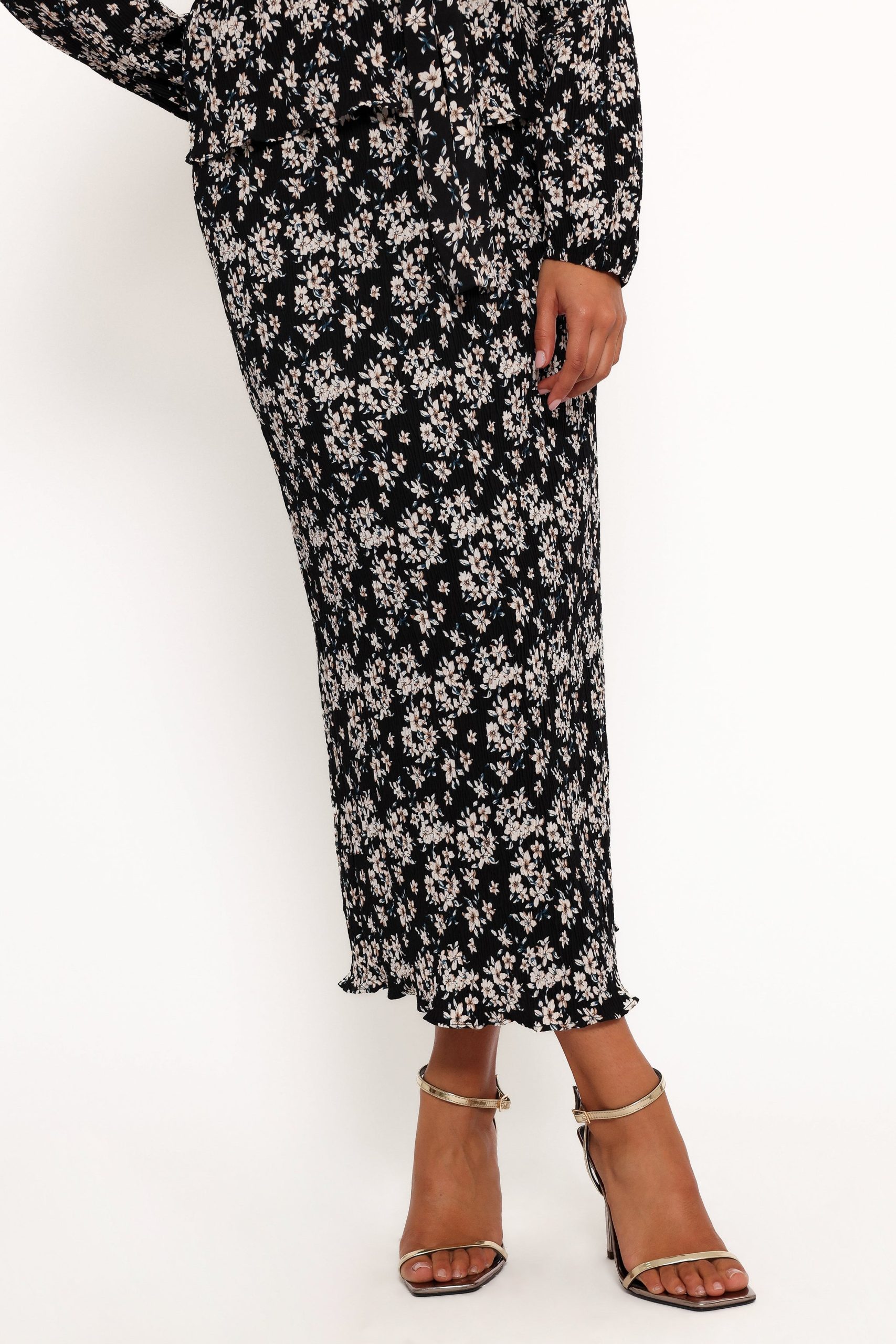 Minelli Pleat Midi Skirt - Black/White Floral - Image 4