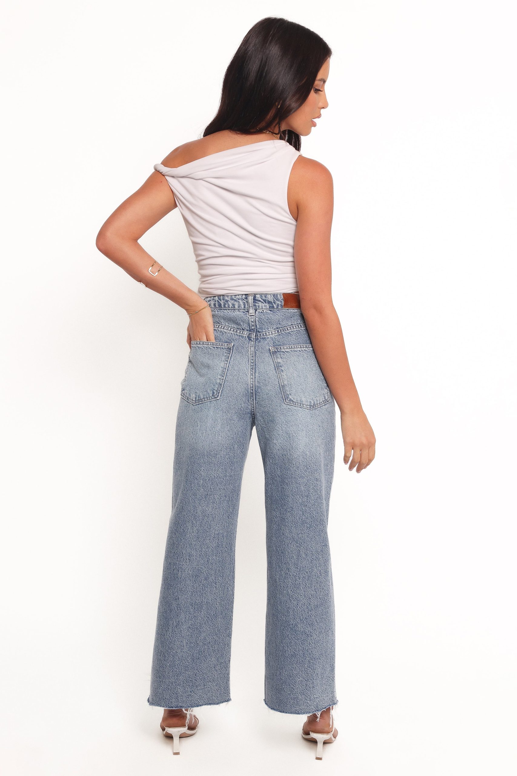 Noemi High Rise Crop Leg Jeans - Imprint - Image 5