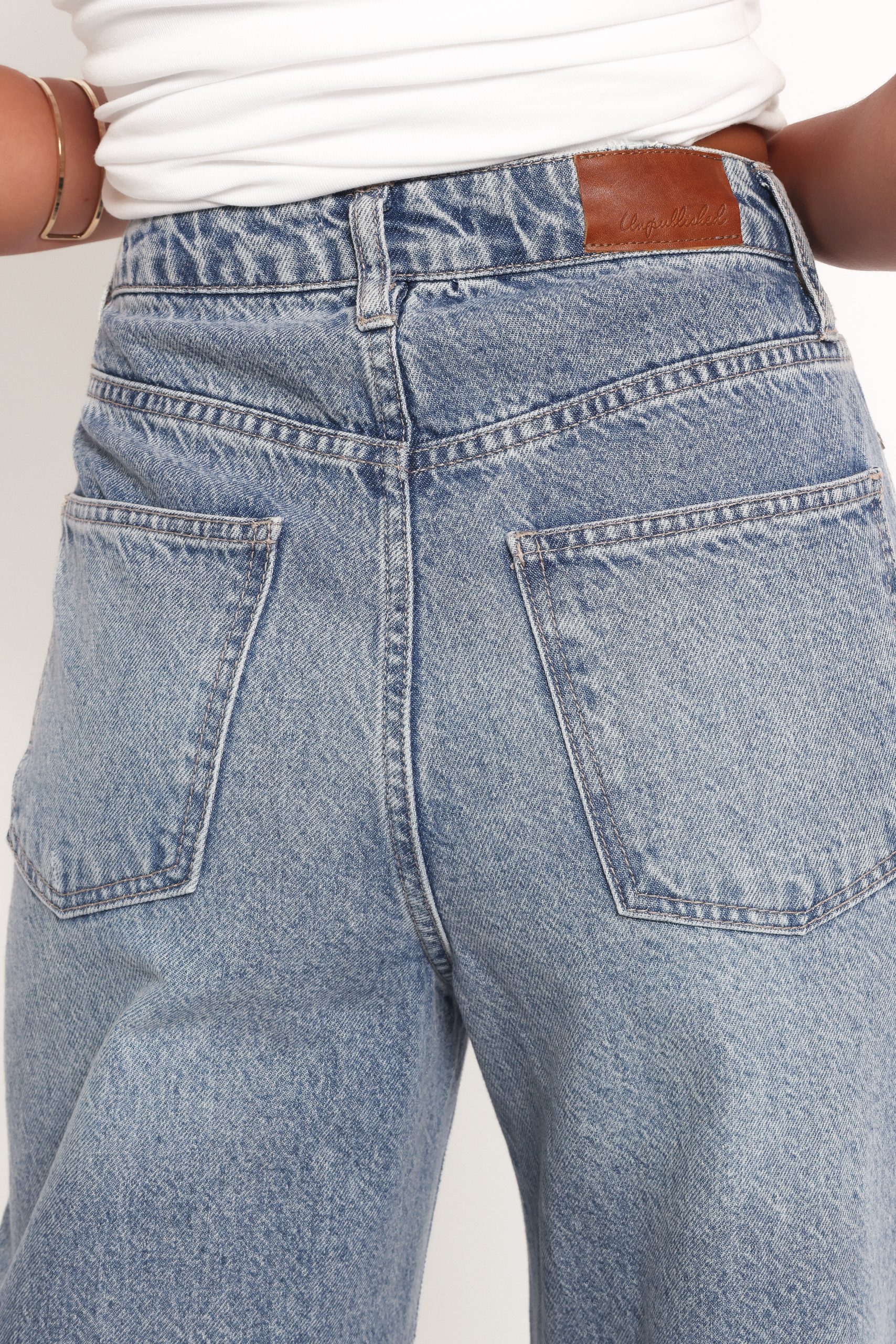 Noemi High Rise Crop Leg Jeans - Imprint - Image 6