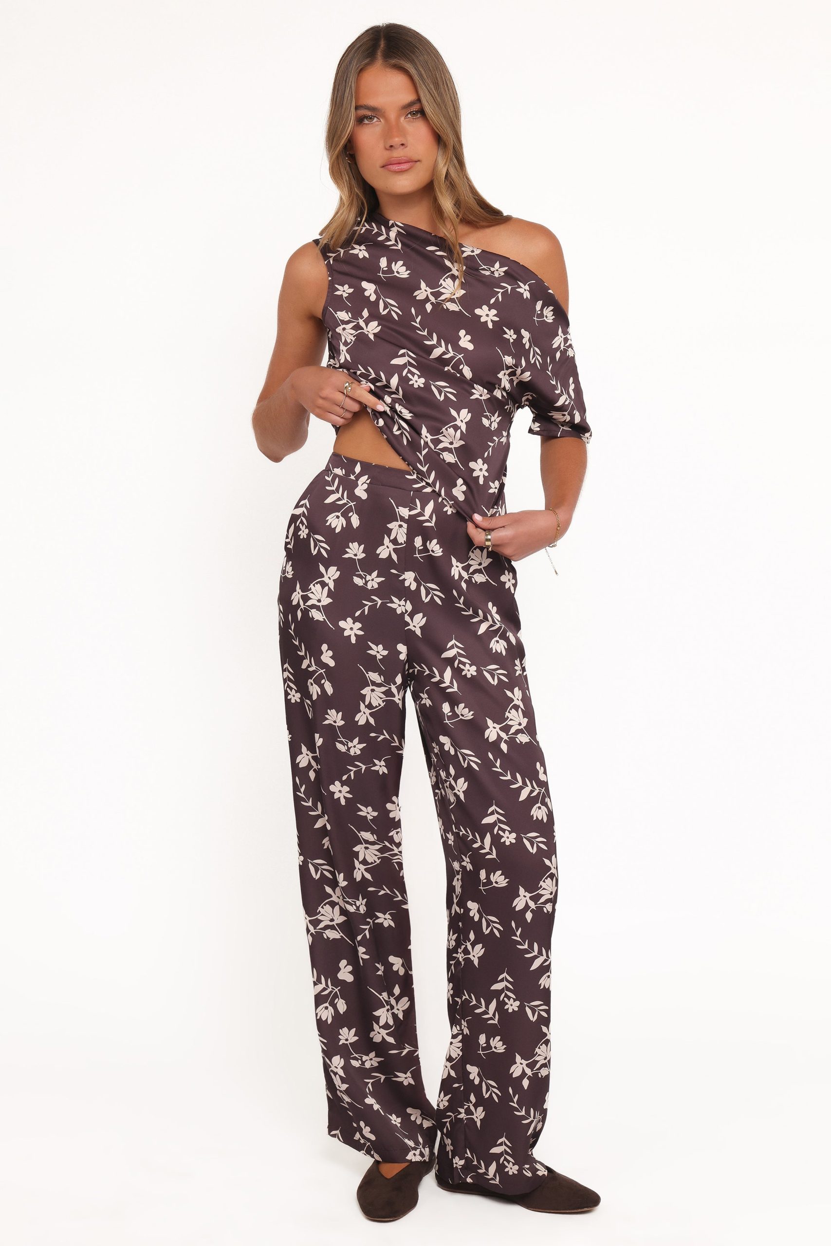 Romola Pant - Brown Cream Floral - Image 2
