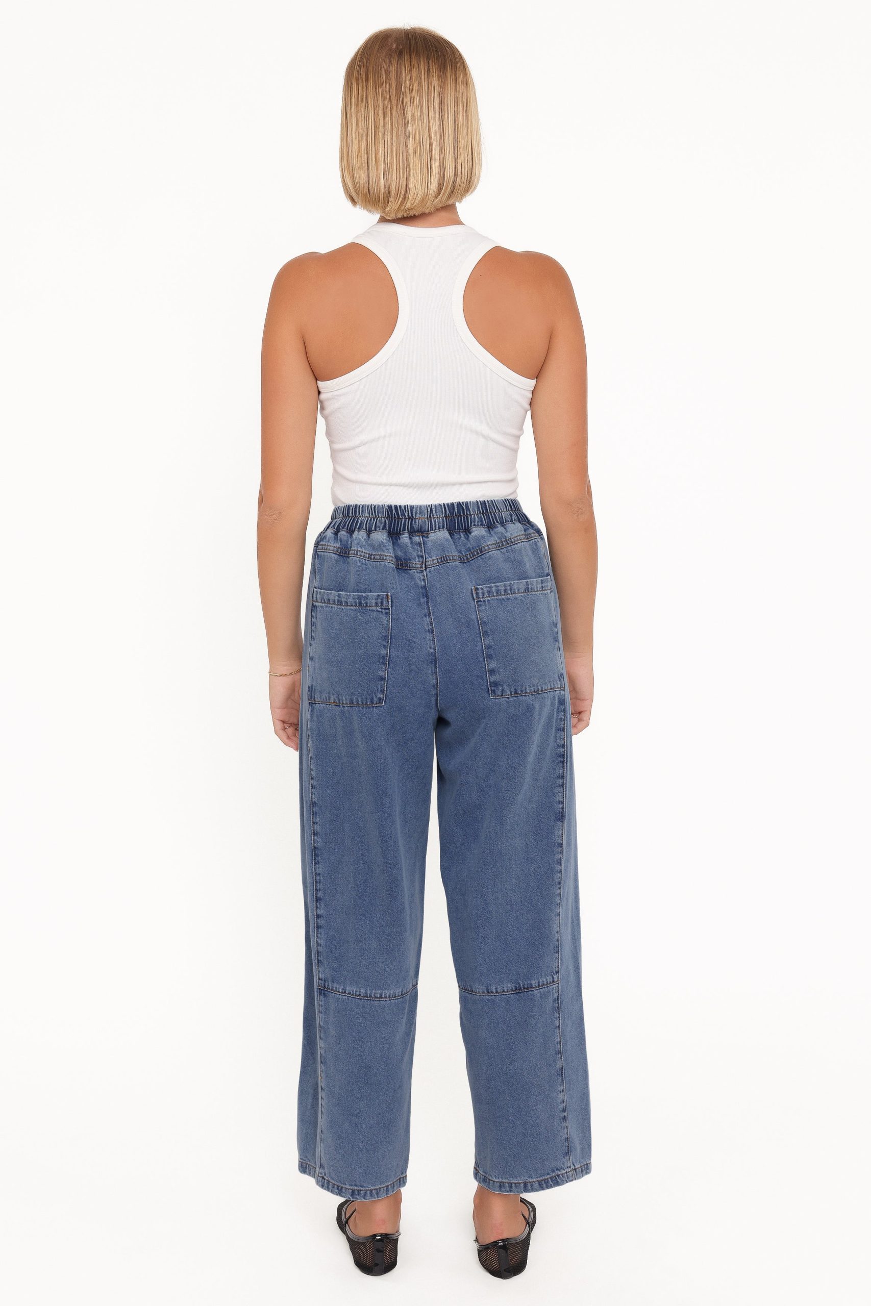 Sophie Cropped Barrel Jean - Medium Wash - Image 6