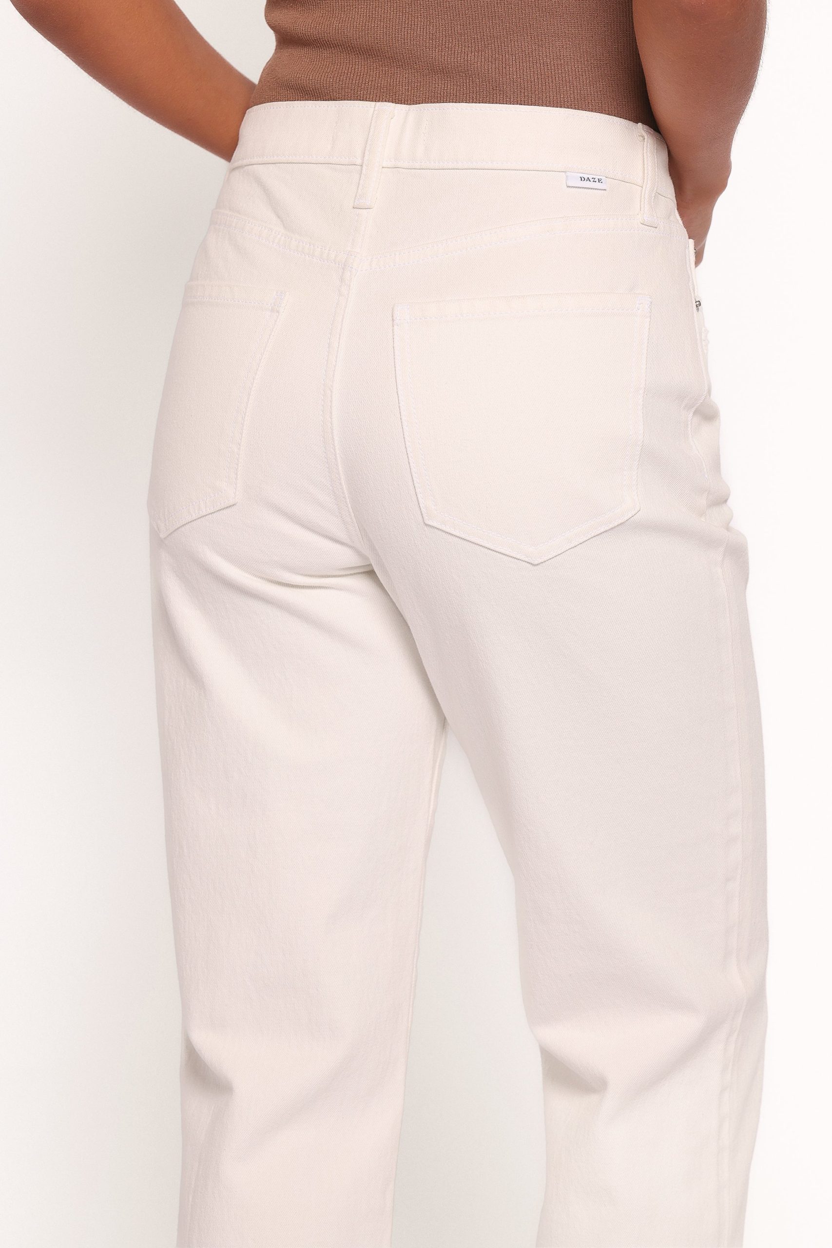 Sundaze Straight Leg Jean - Swan - Image 5
