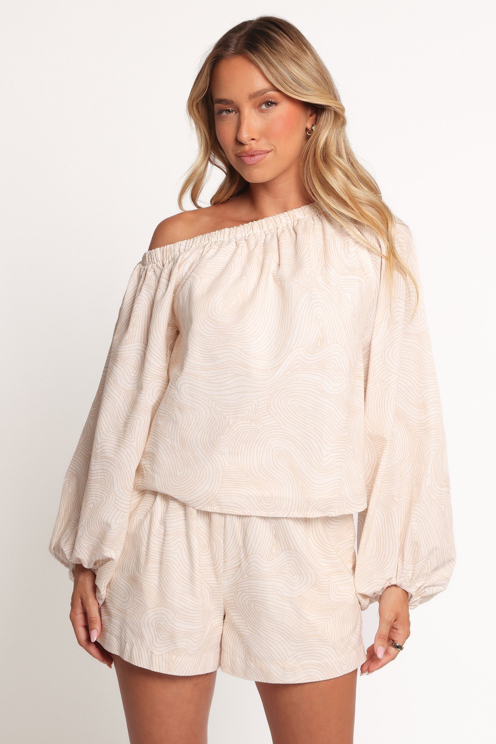 Tuliya High Waist Shorts - Tan Swirl - Image 2