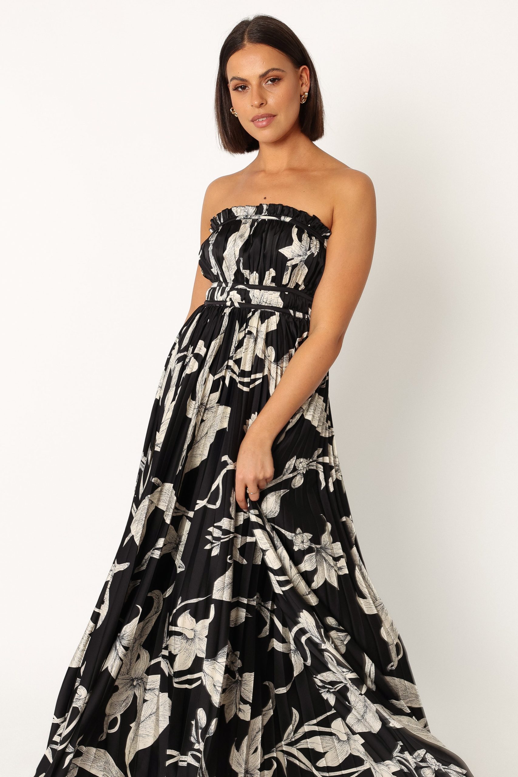 Angelique Strapless Maxi Dress - Black Floral - Image 2