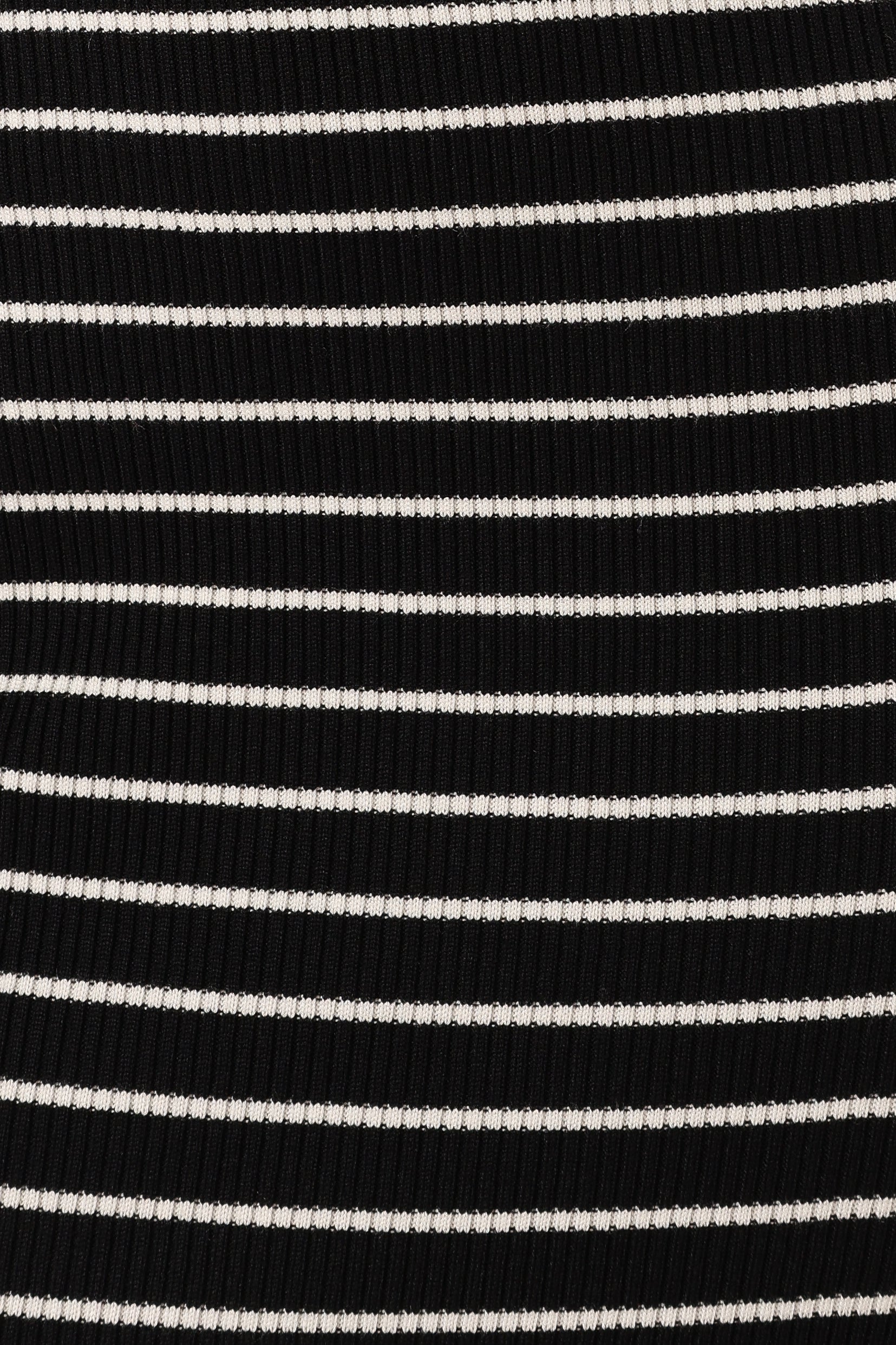 Baxtor Off the Shoulder Midi Dress - White/Black - Image 8