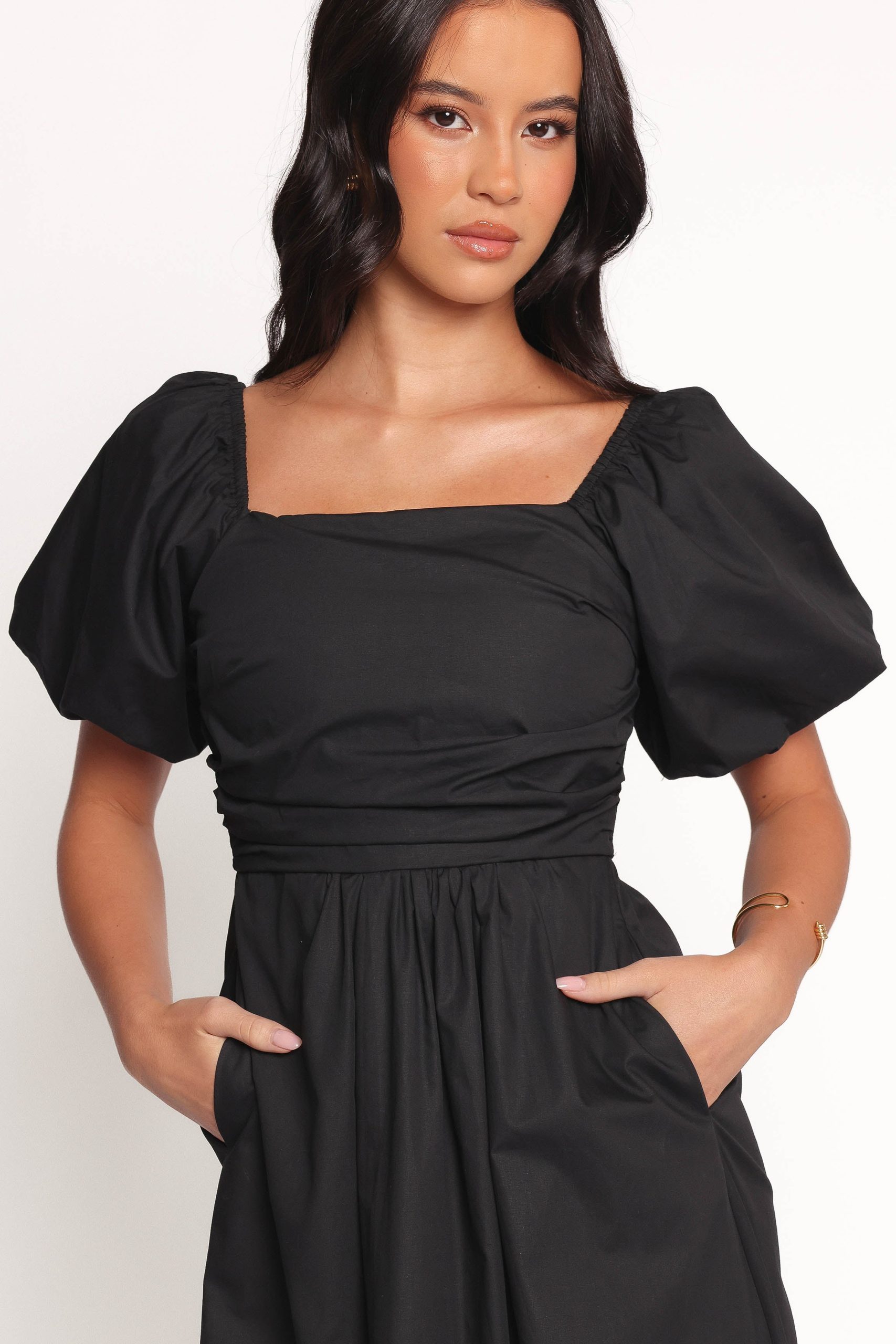 Clo Puff Sleeve Midi Dress - Black - Image 5