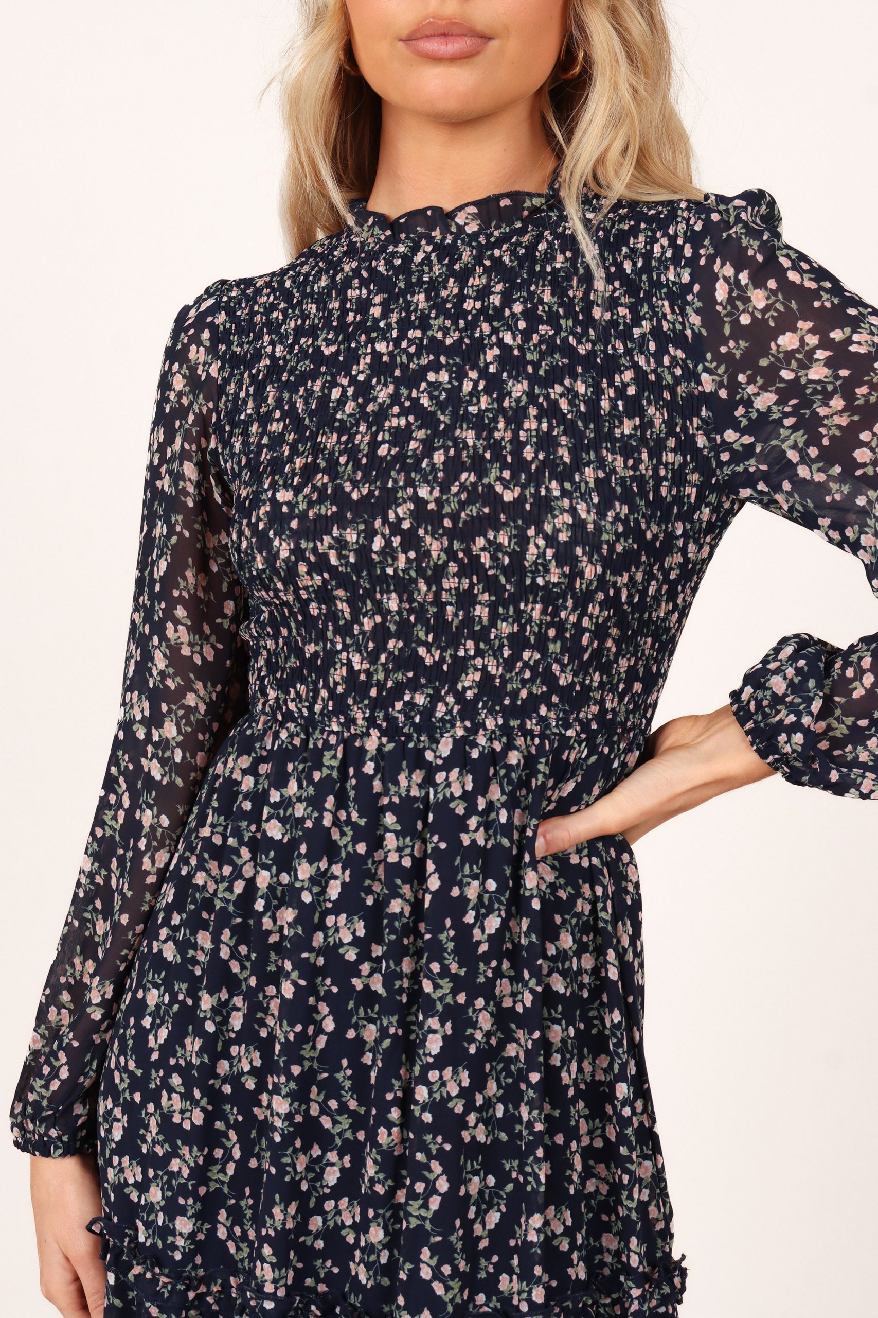 Edwina Shirred Frill Long Sleeve Midi Dress - Navy Floral - Image 3
