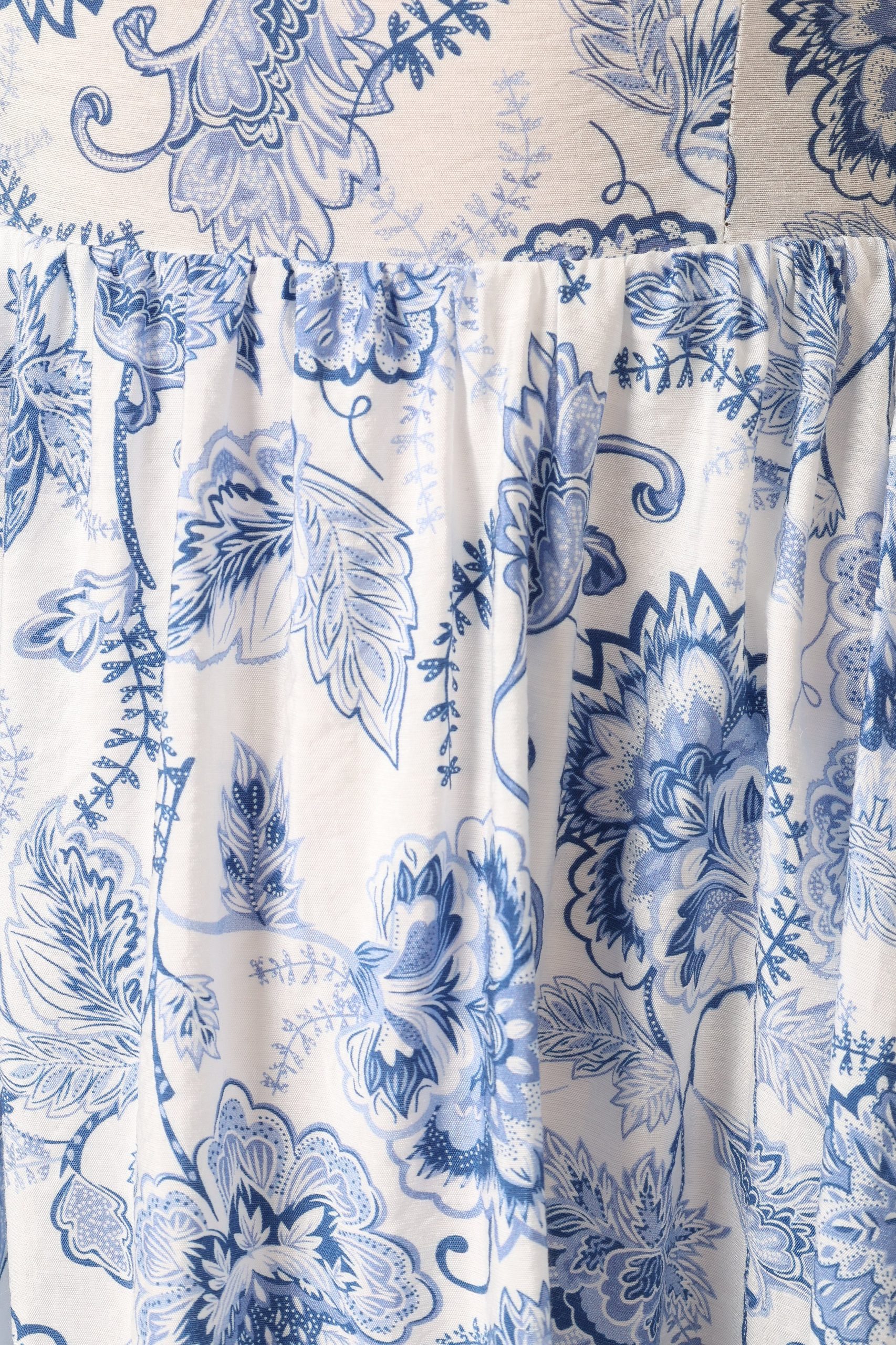 Janie Midi Dress - Blue Floral - Image 6
