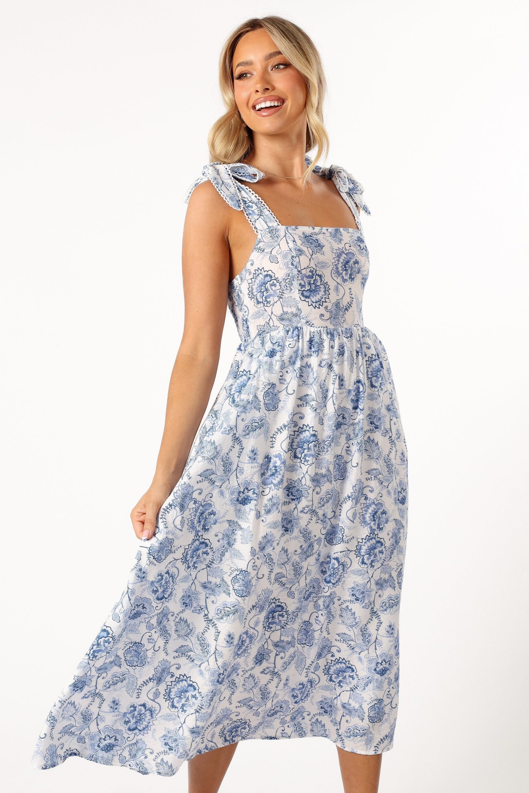 Janie Midi Dress - Blue Floral - Image 5