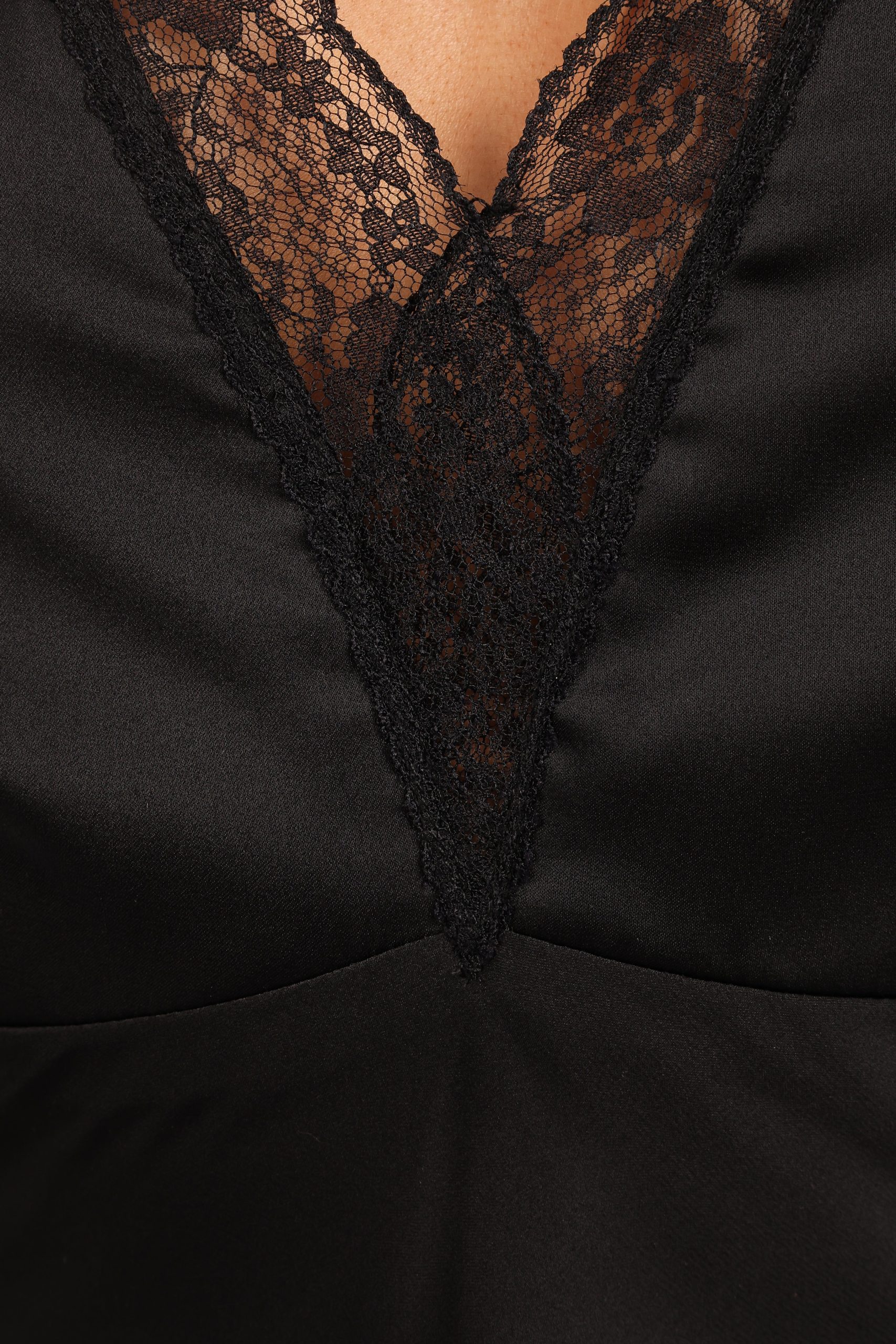 Kalina Halterneck Maxi Dress - Black - Image 9