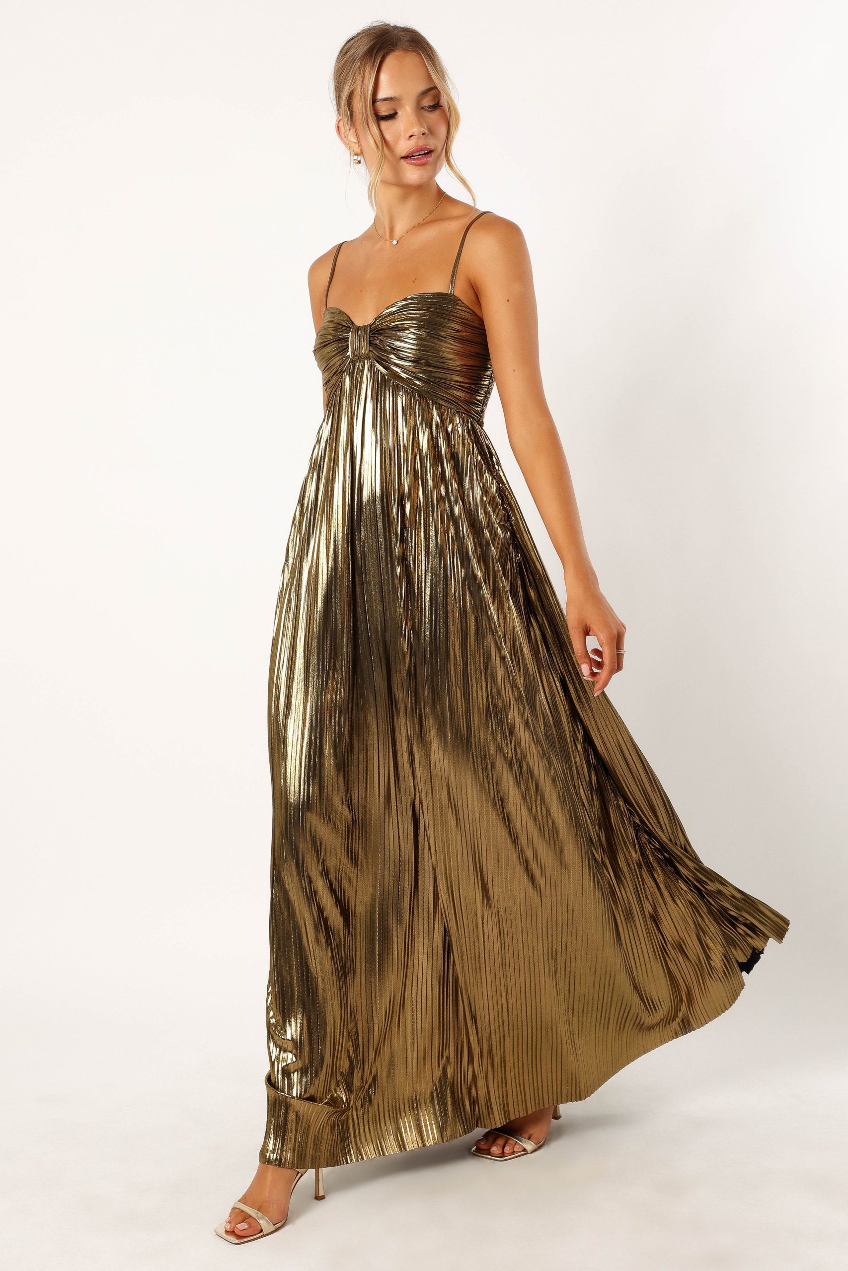 Kanthro Pleated Maxi Dress - Gold - Image 4