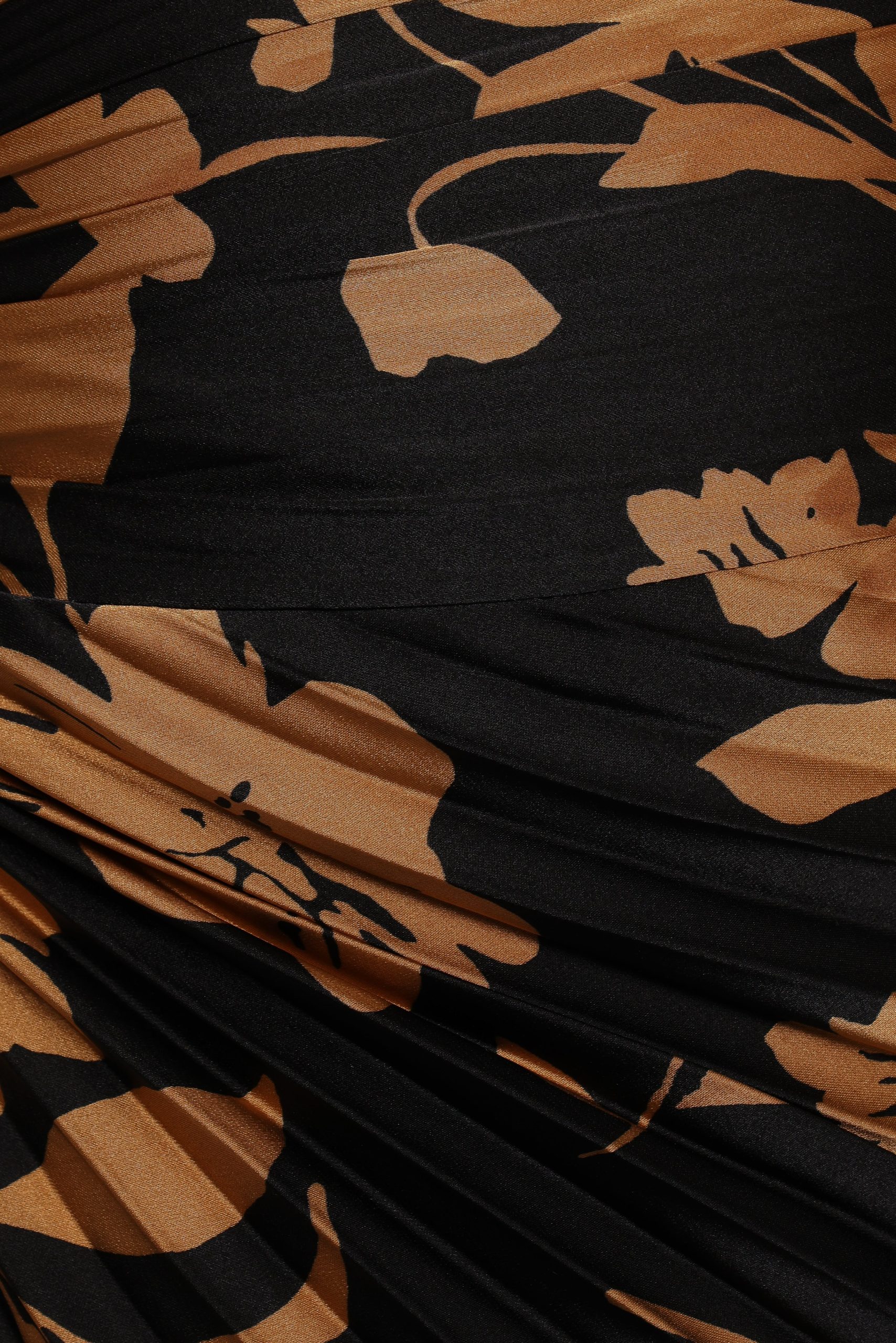 Kleo One Shoulder Maxi Dress - Black/Gold - Image 7