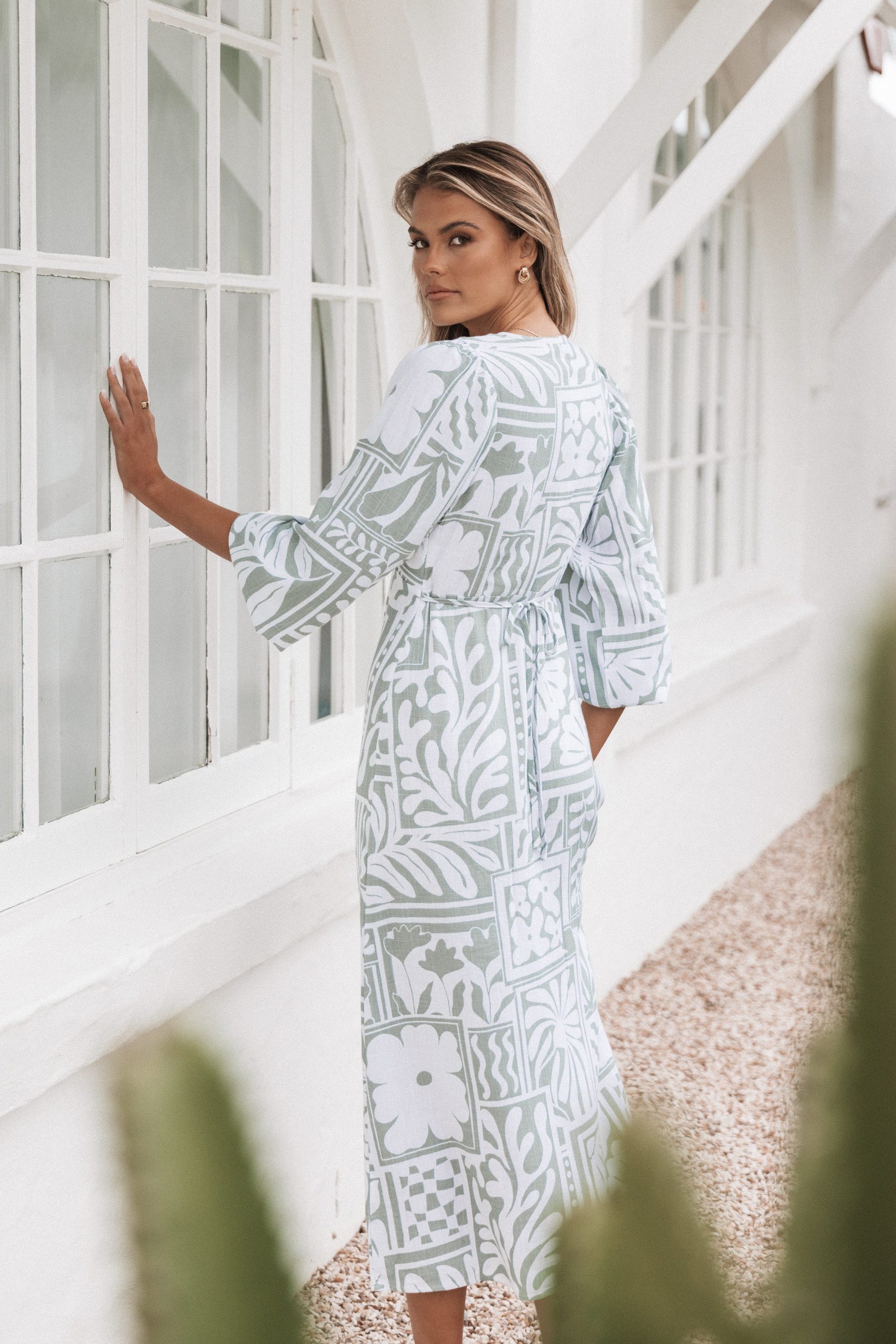 Kolby Long Sleeve Midi Dress - Sage Print - Image 3