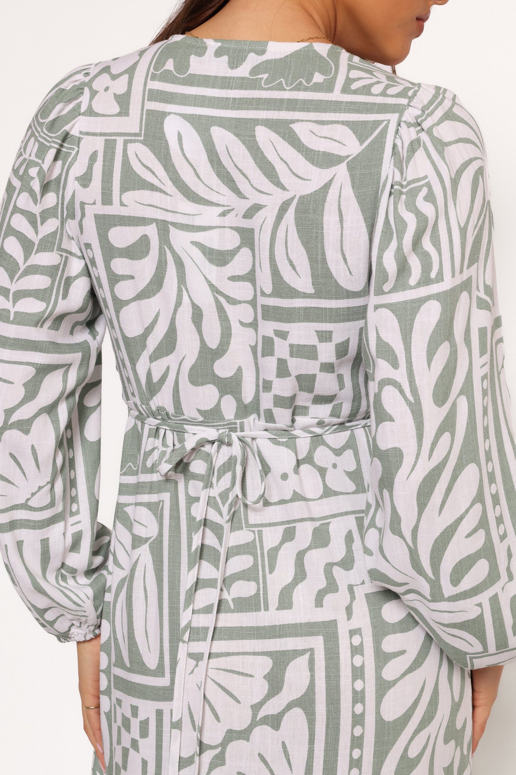 Kolby Long Sleeve Midi Dress - Sage Print - Image 7