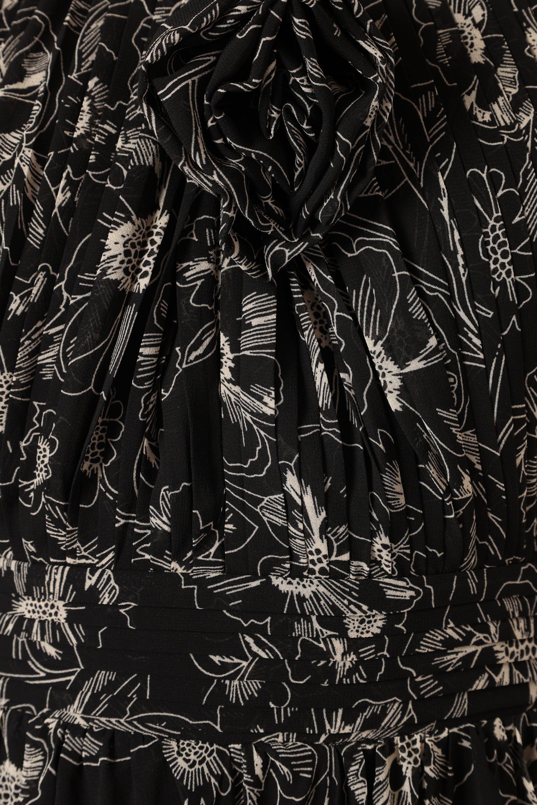 Lennon Halterneck Maxi Dress - Black Floral - Image 12