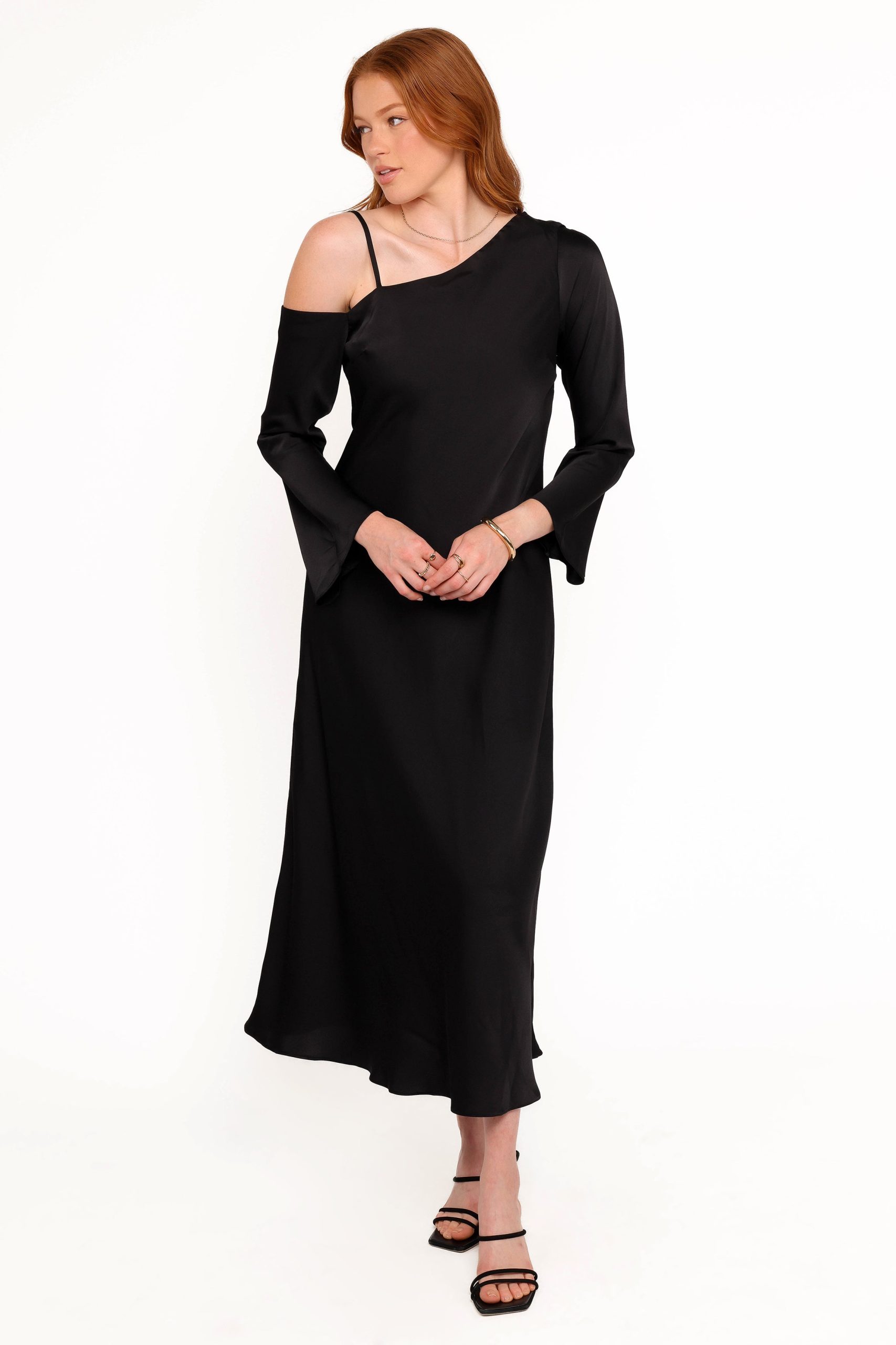 Lindra Maxi Dress - Black - Image 5