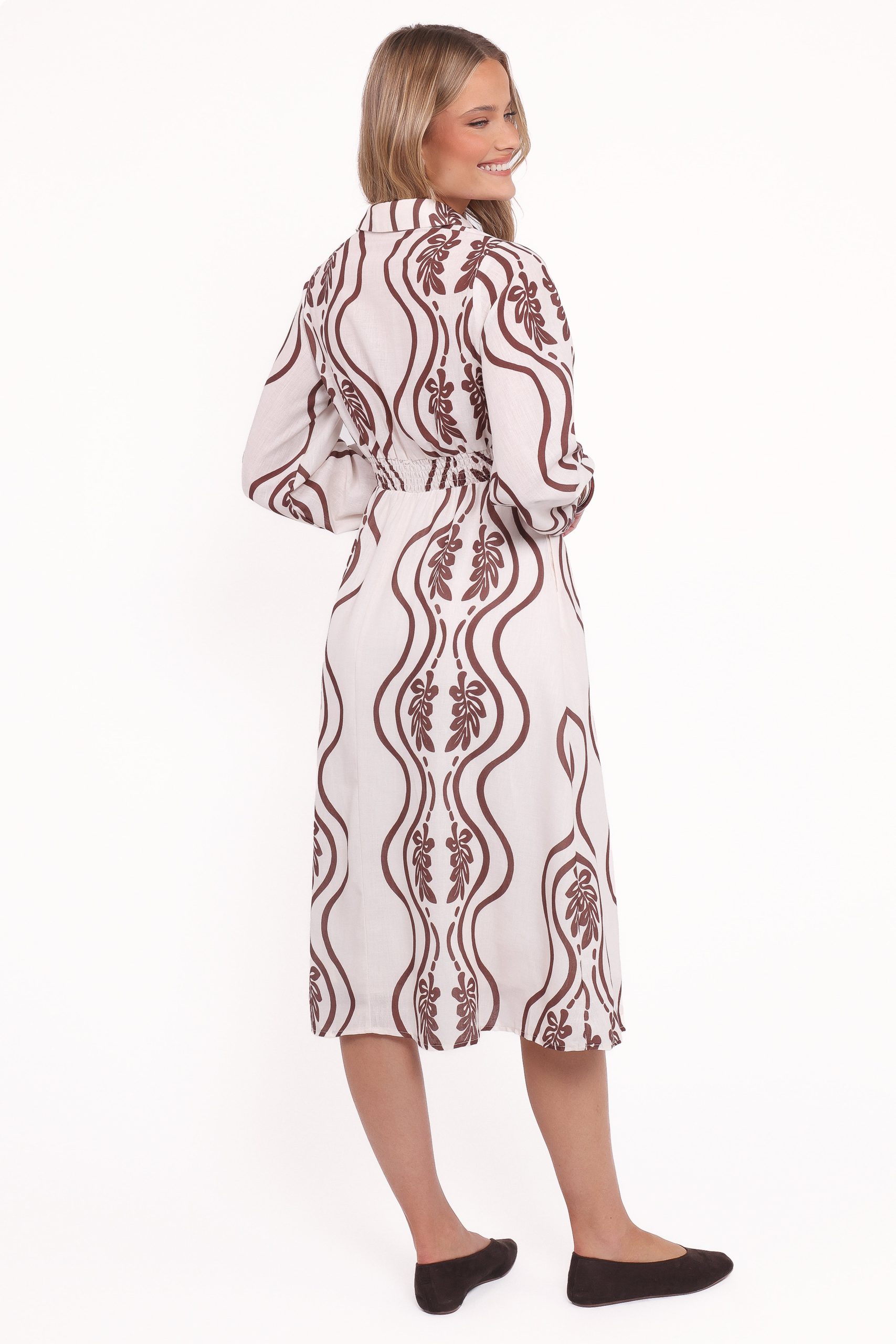 Lira Long Sleeve Midi Dress - Brown Print - Image 4