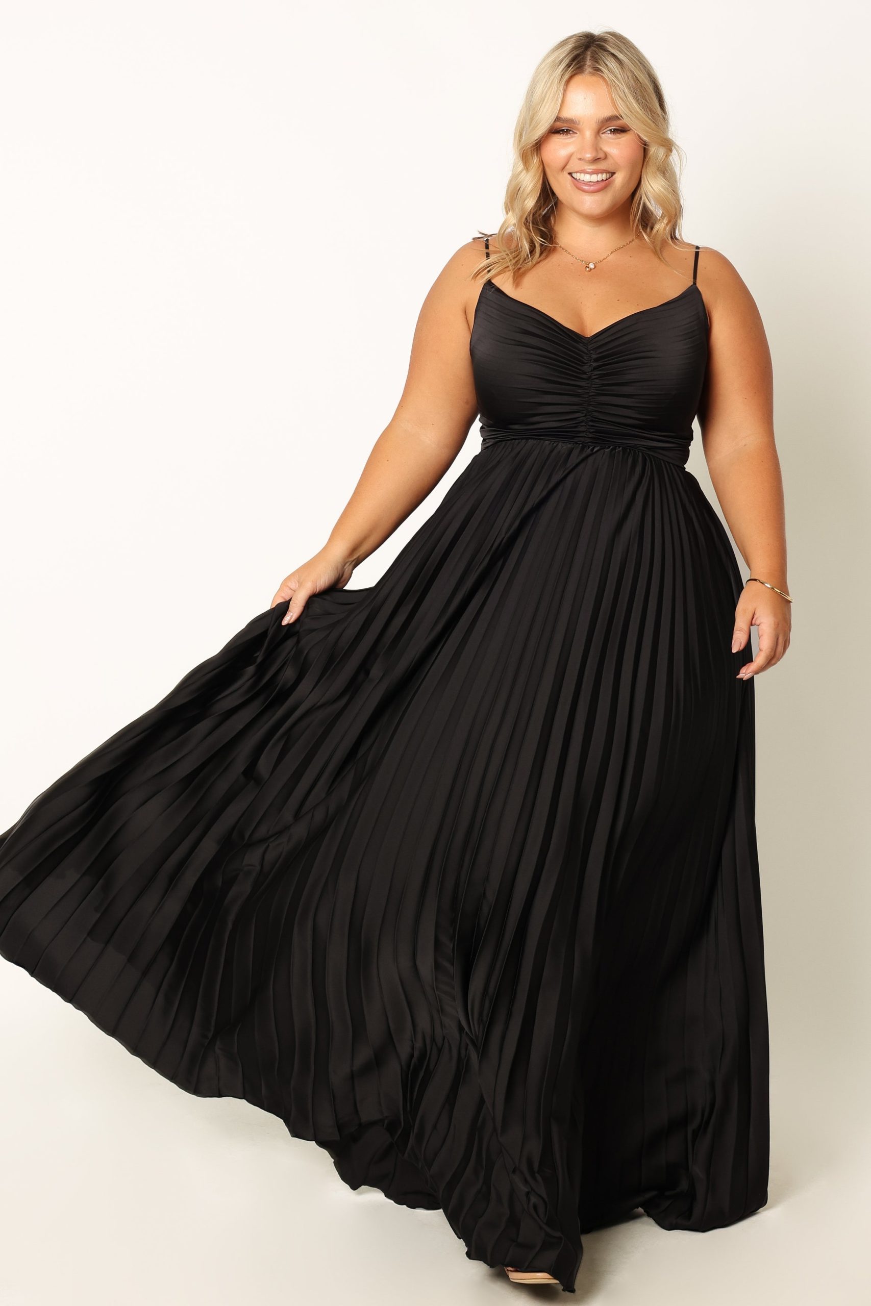 Naira Pleated Maxi Dress - Black - Image 4