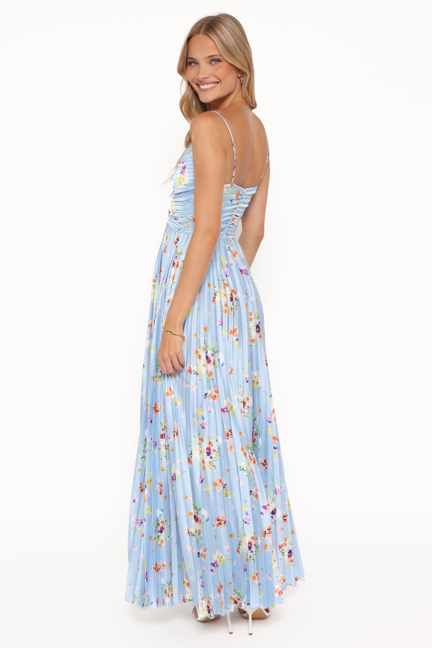 Naira Pleated Maxi Dress - Cornflower Blue Floral - Image 5