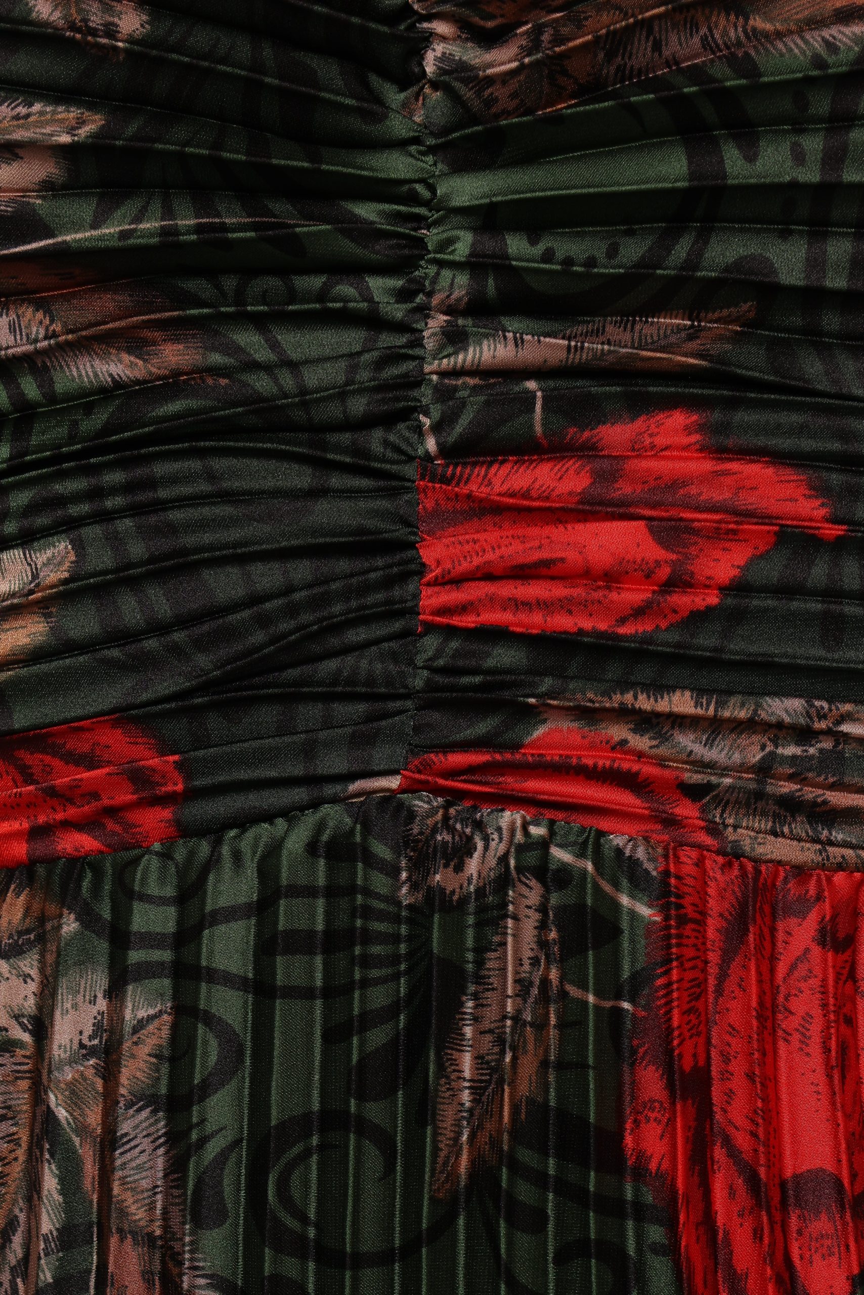 Naira Pleated Maxi Dress - Green Floral - Image 7