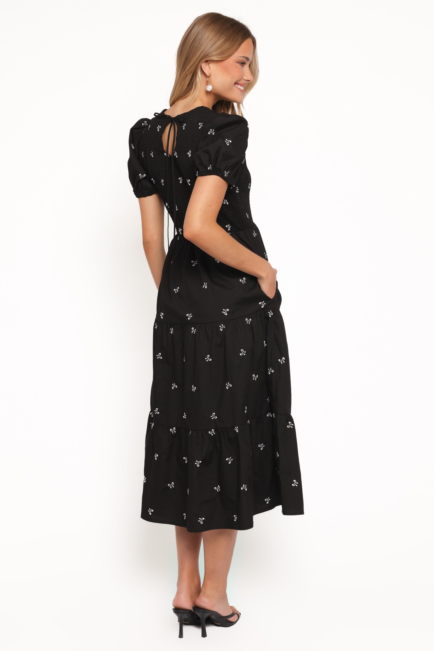 Naura Shirred Tiered Midi Dress - Black Bow - Image 5