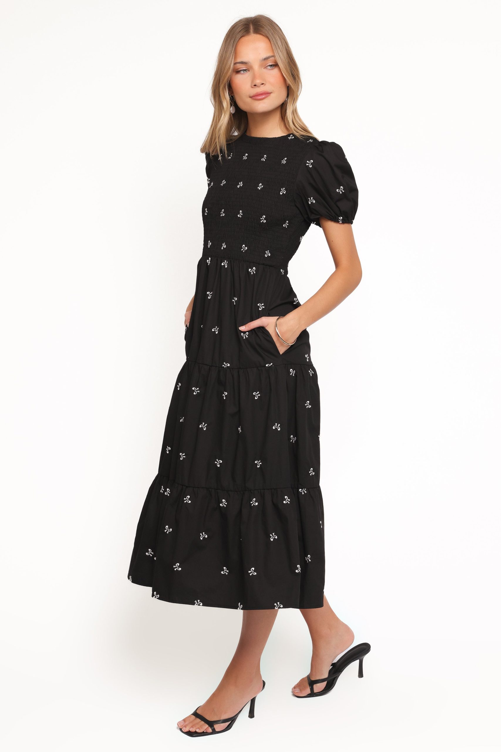 Naura Shirred Tiered Midi Dress - Black Bow - Image 4