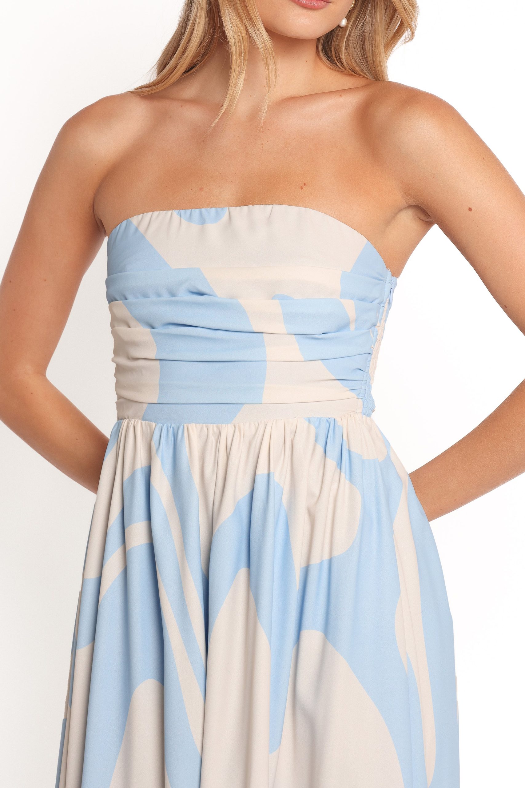 Nesta Maxi Dress - Blue Cream - Image 4