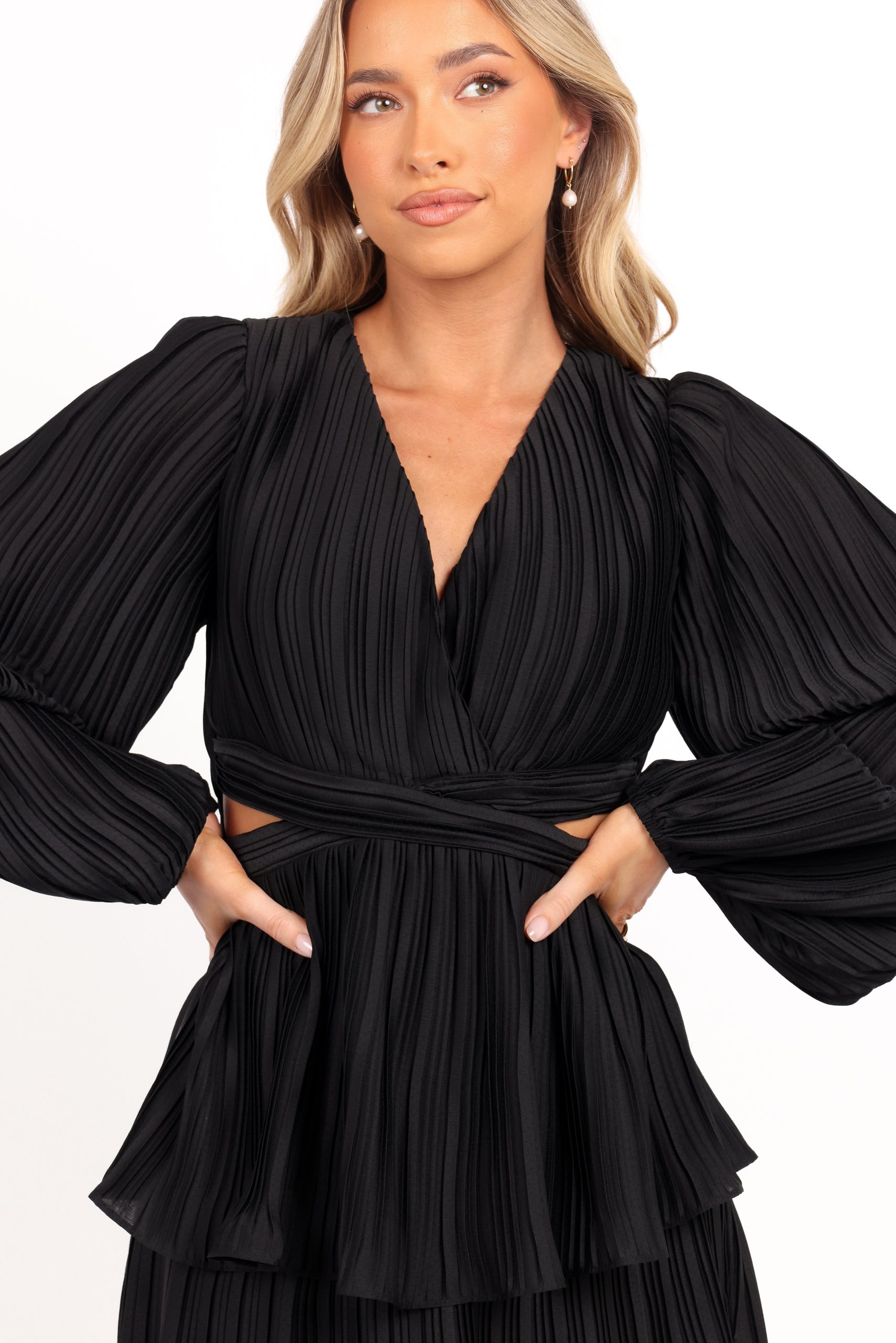 PIppa Long SLeeve Midi Dress - Black - Image 4