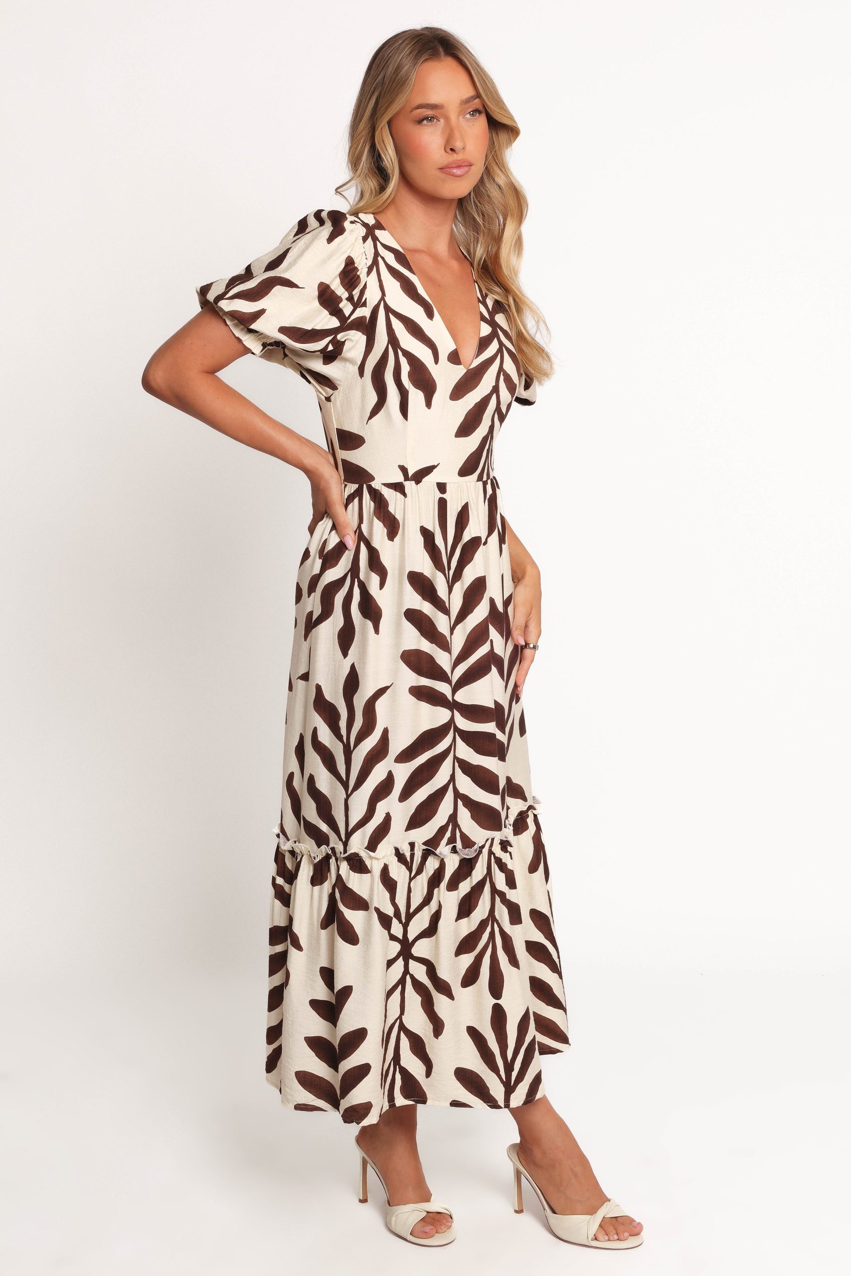 Steele Puff Sleeve Midi Dress - Brown Palm - Image 5