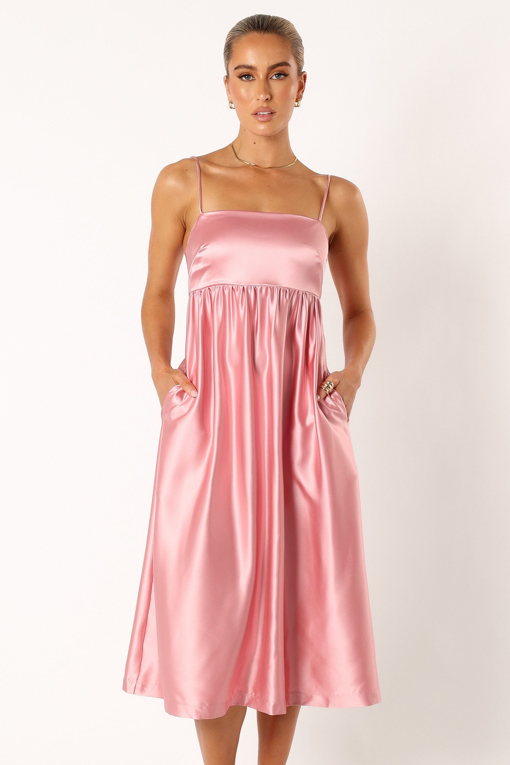 Teagan Bow Back Midi Dress - Soft Pink - Image 5
